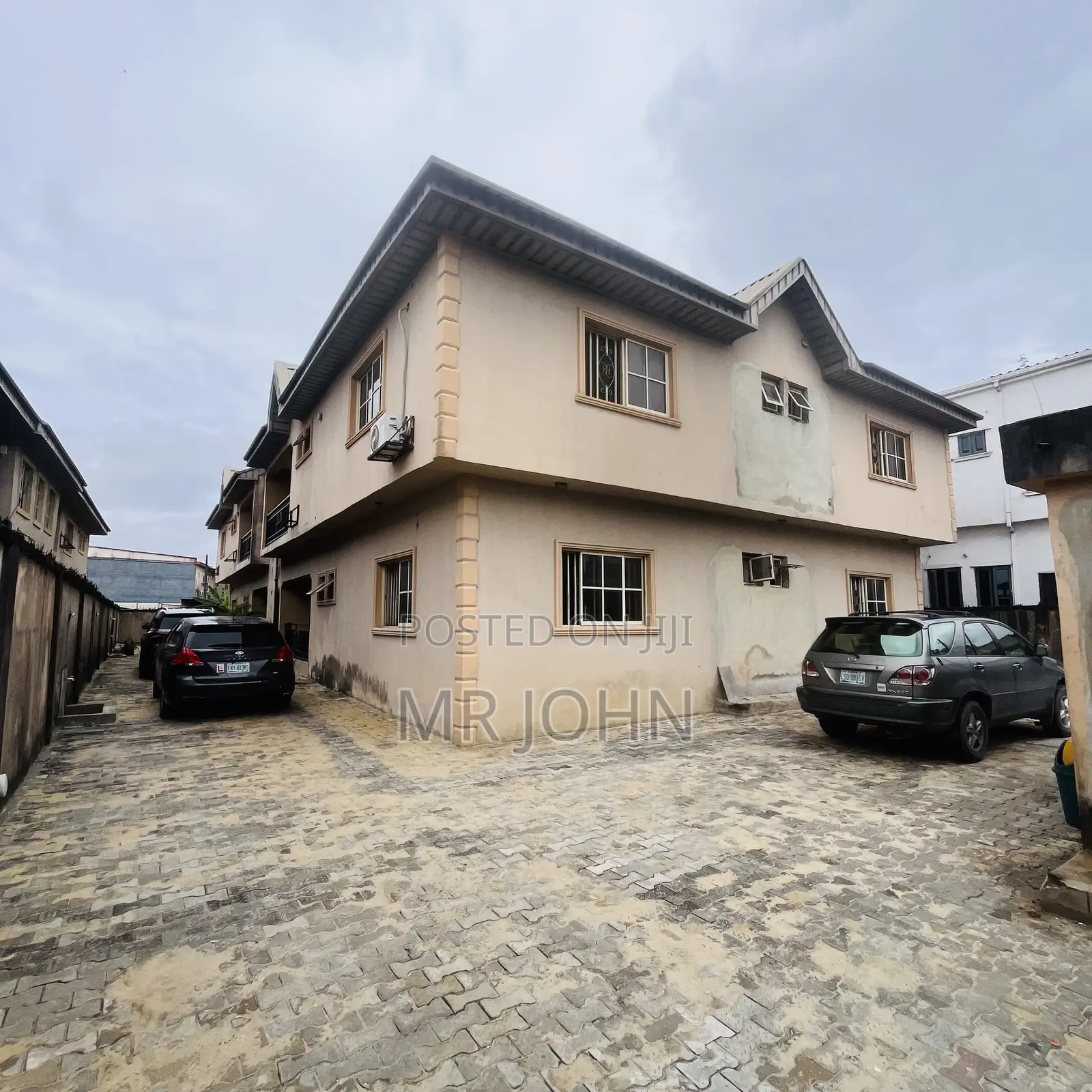 3bdrm Apartment in Opposite Sky Mall, Sangotedo for rent