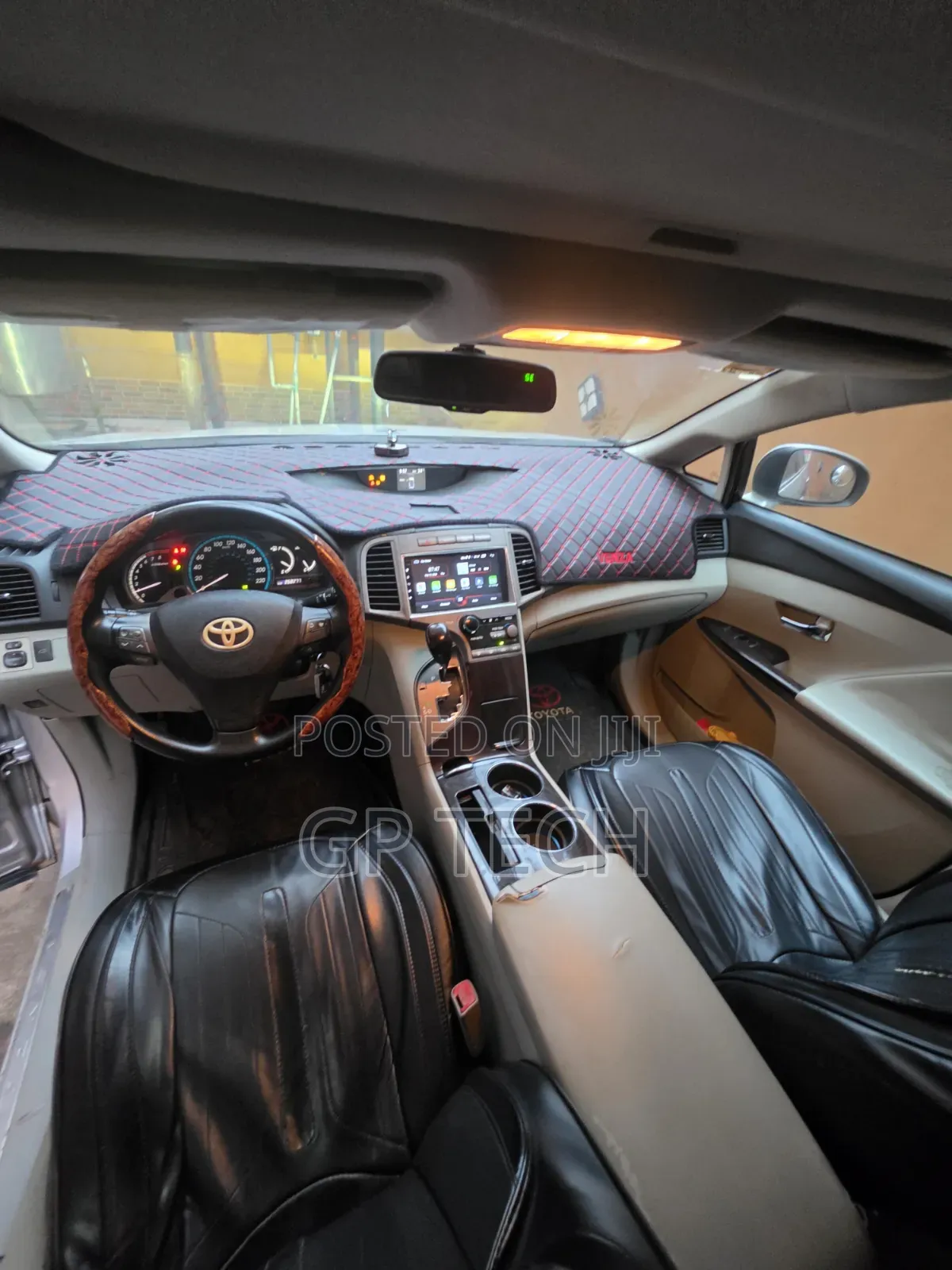 Toyota Venza V6 2010 Silver