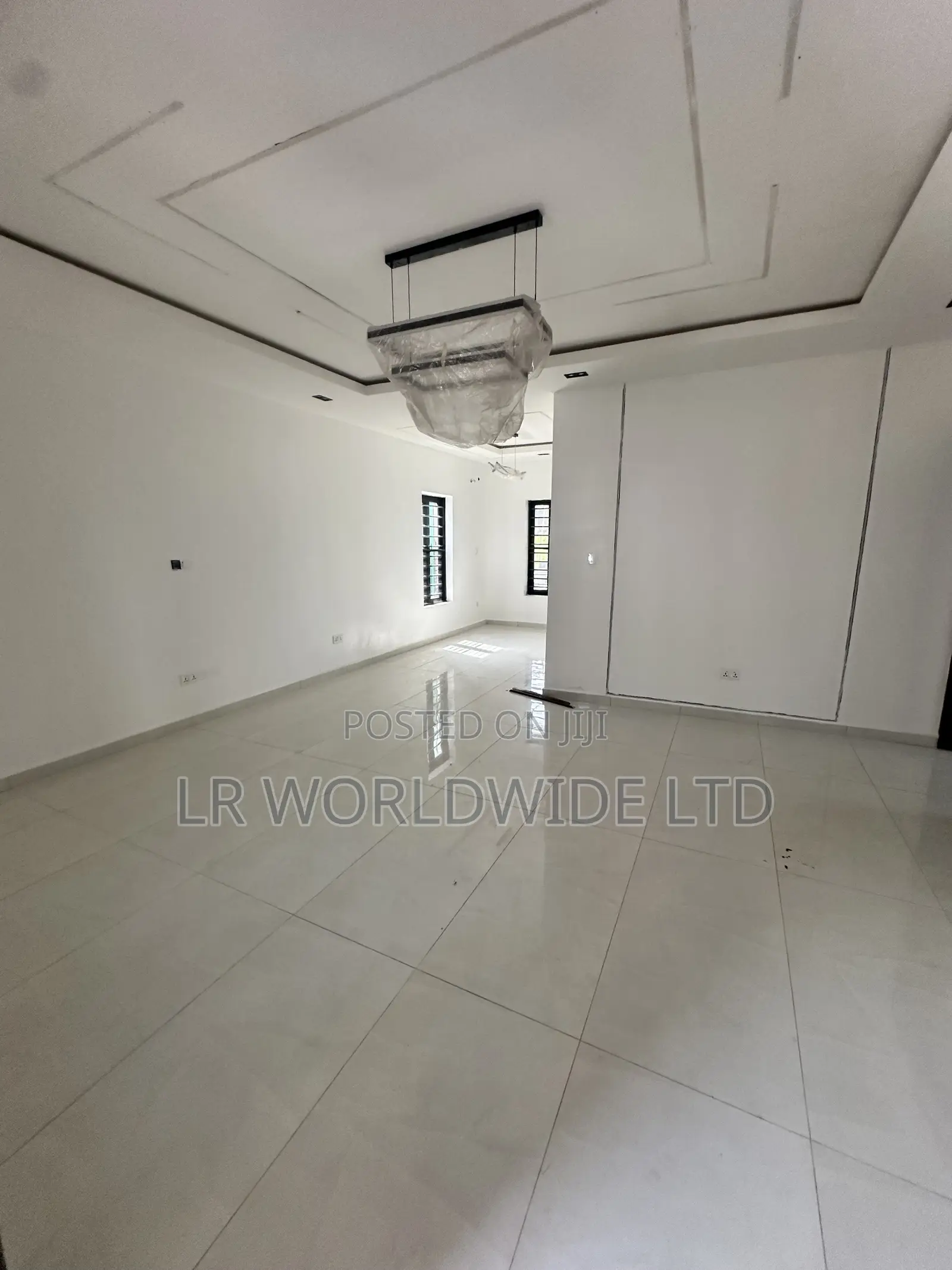 4bdrm Duplex in Lugbe District for sale
