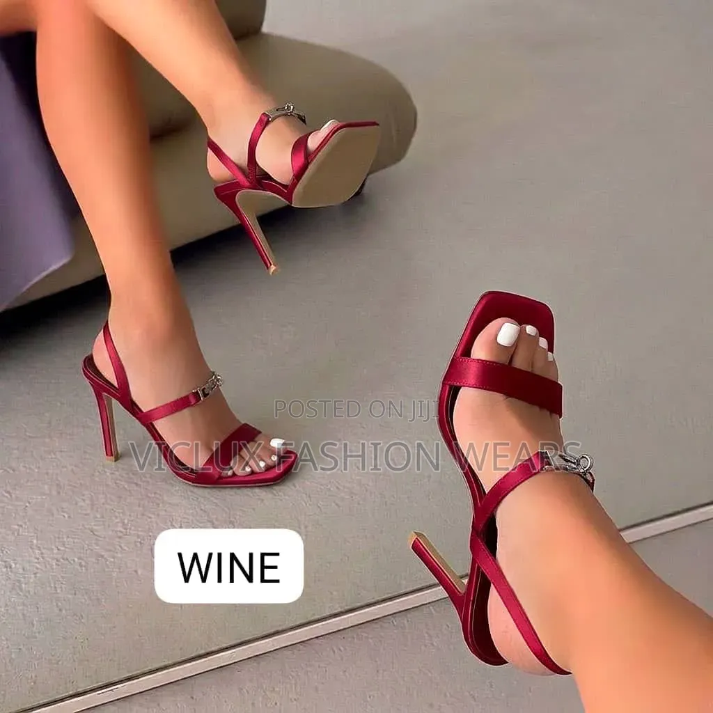 High Quality Ladies Pin Down Heels