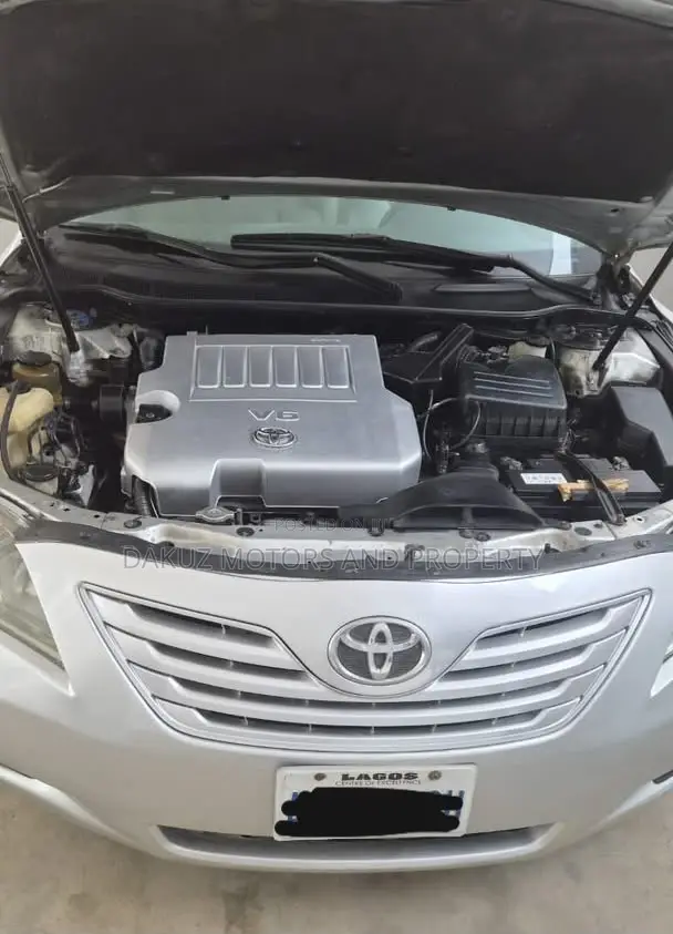 Toyota Camry 2008 Silver