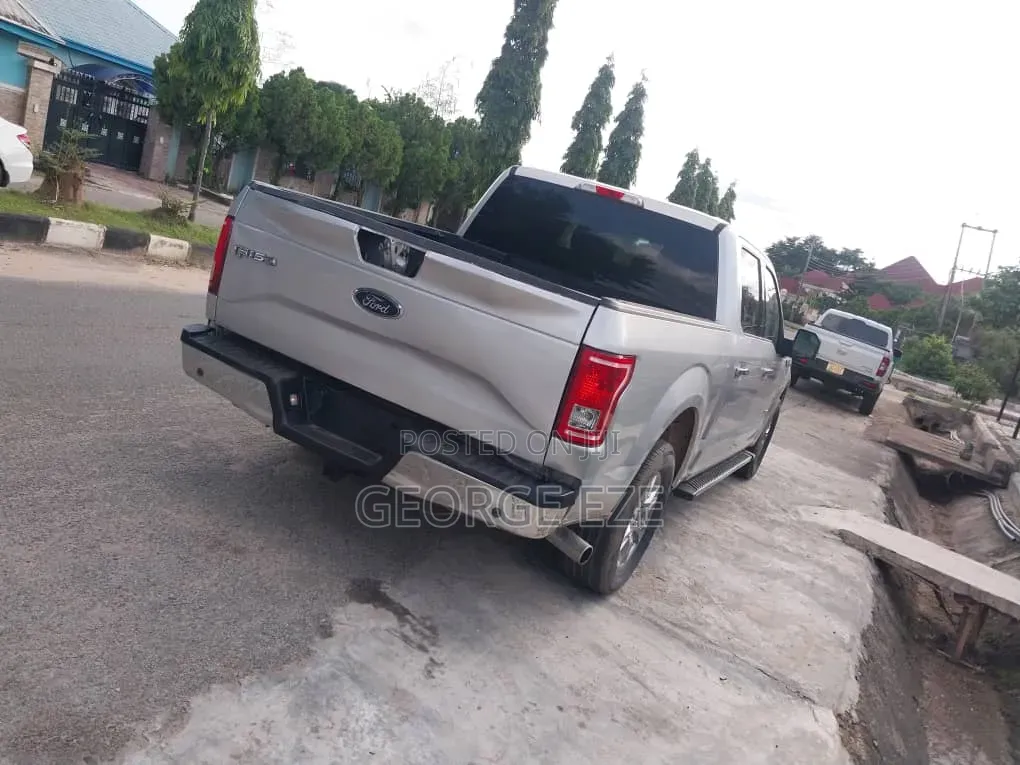 Ford F-150 2017 Silver