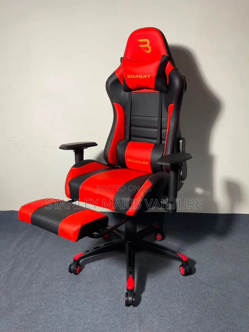 Luxurious Gaming Chair Nd Electric Hight Adjustable Desk