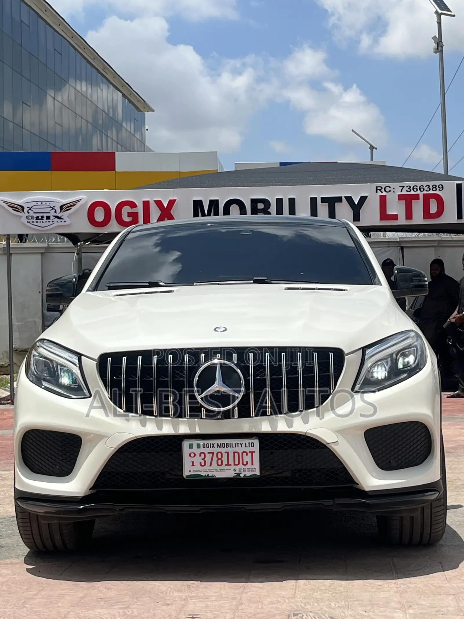 Mercedes-Benz GLE-Class 2017 White