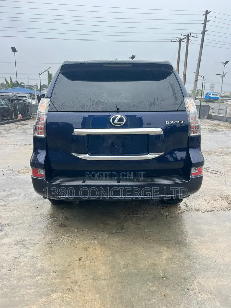 Lexus GX 2023 Blue