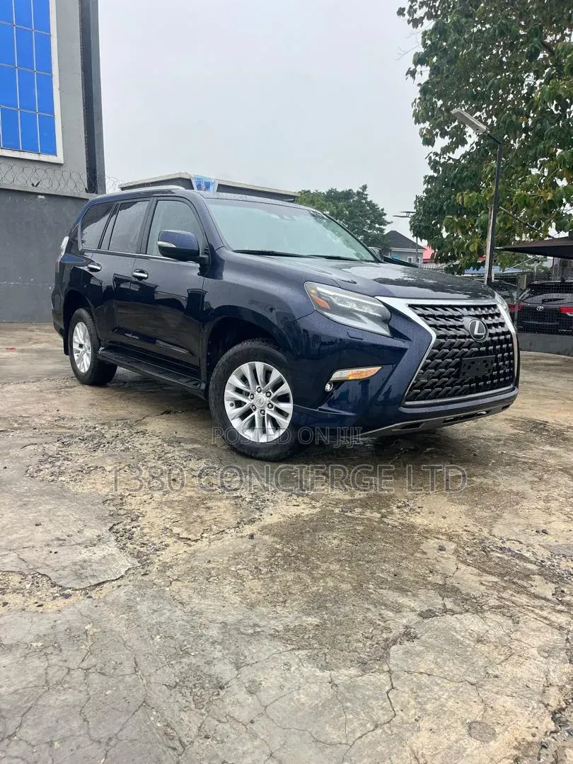 Lexus GX 2023 Blue