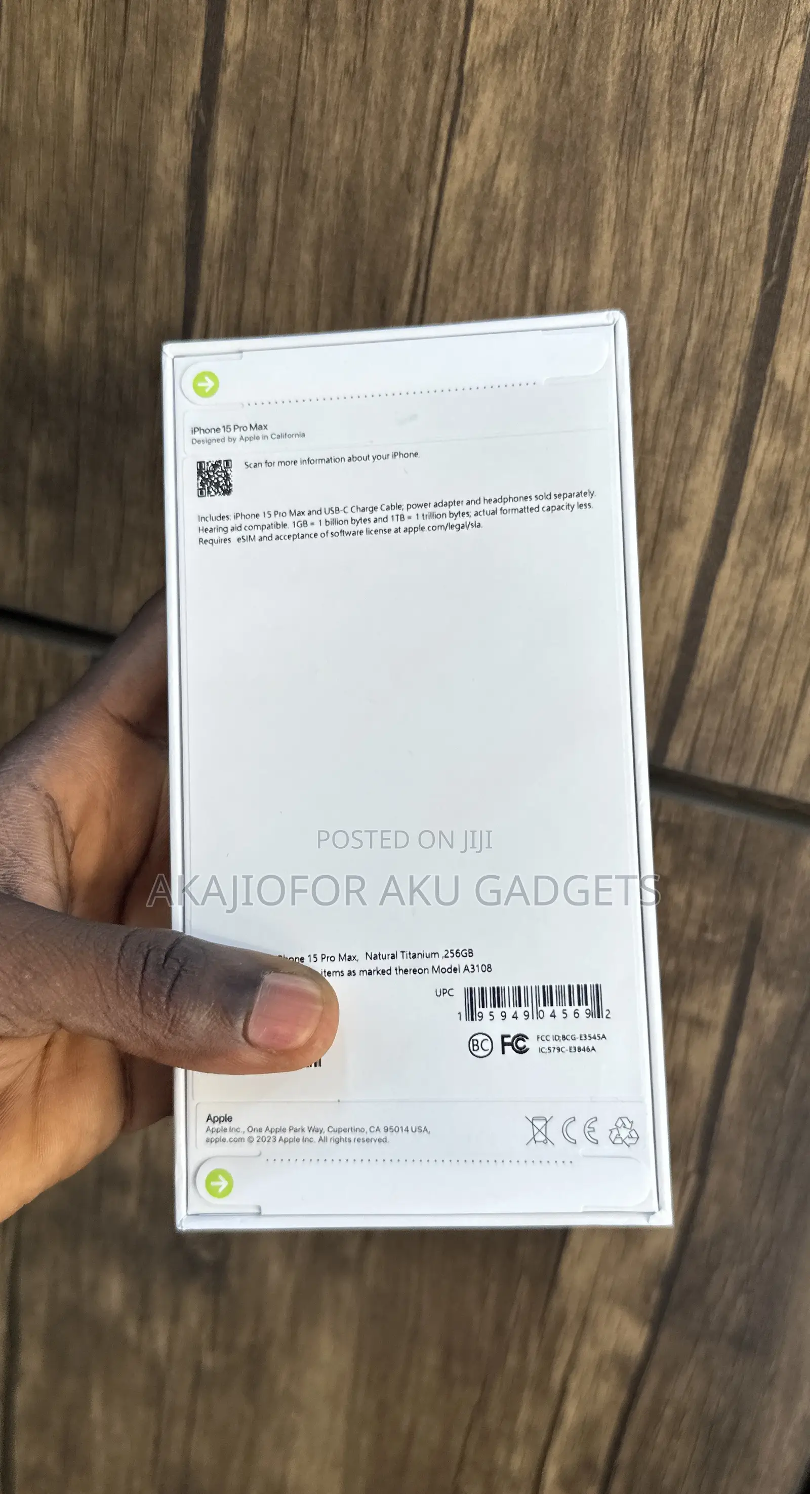 New Apple iPhone 15 Pro Max 256 GB Silver