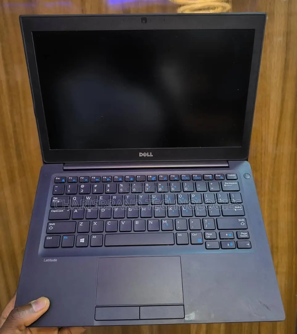 Laptop Dell Latitude 7390 8GB Intel Core i5 SSD 256GB