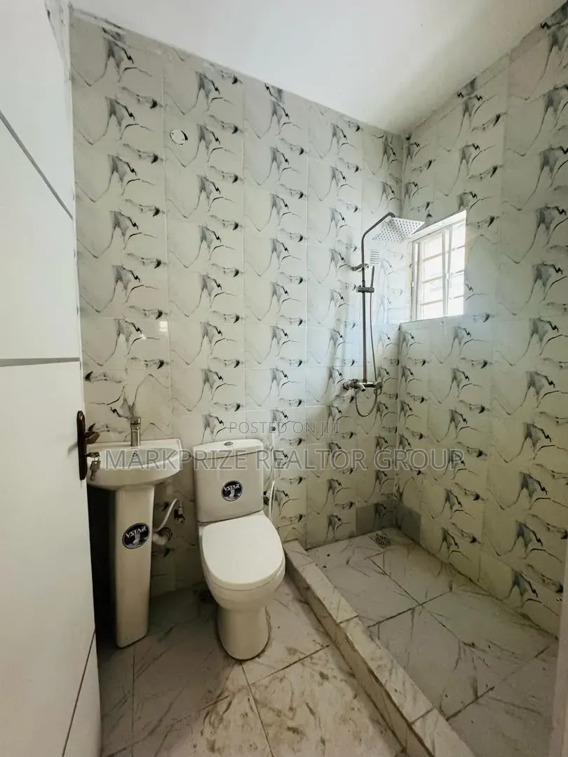 4bdrm Duplex in Abule Egba Lagos for sale