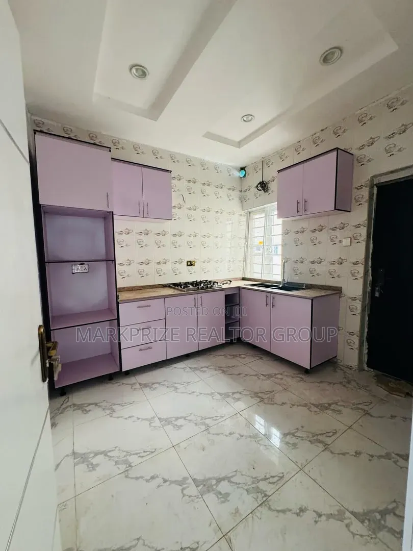 4bdrm Duplex in Abule Egba Lagos for sale