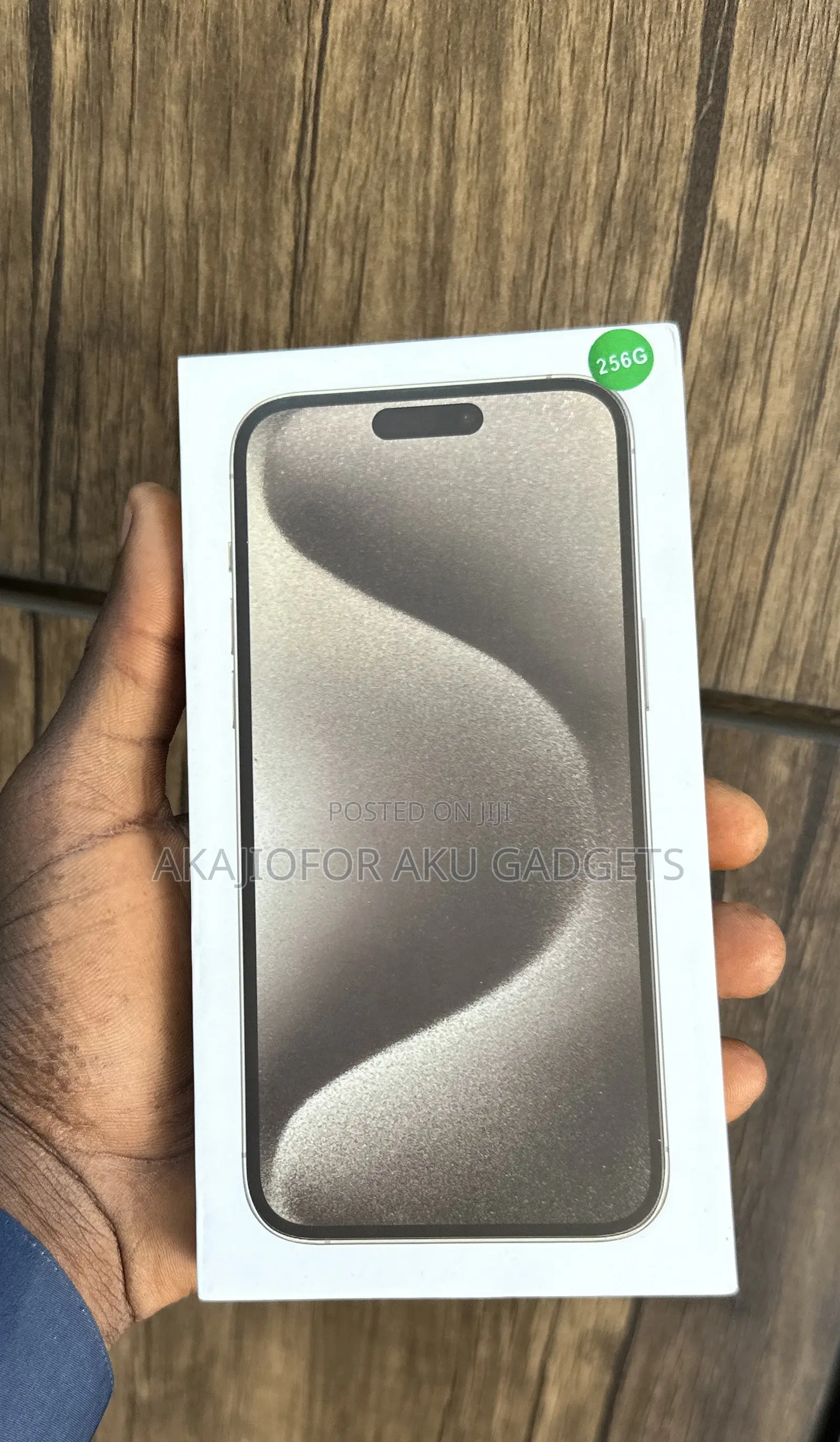 New Apple iPhone 15 Pro Max 256 GB Silver