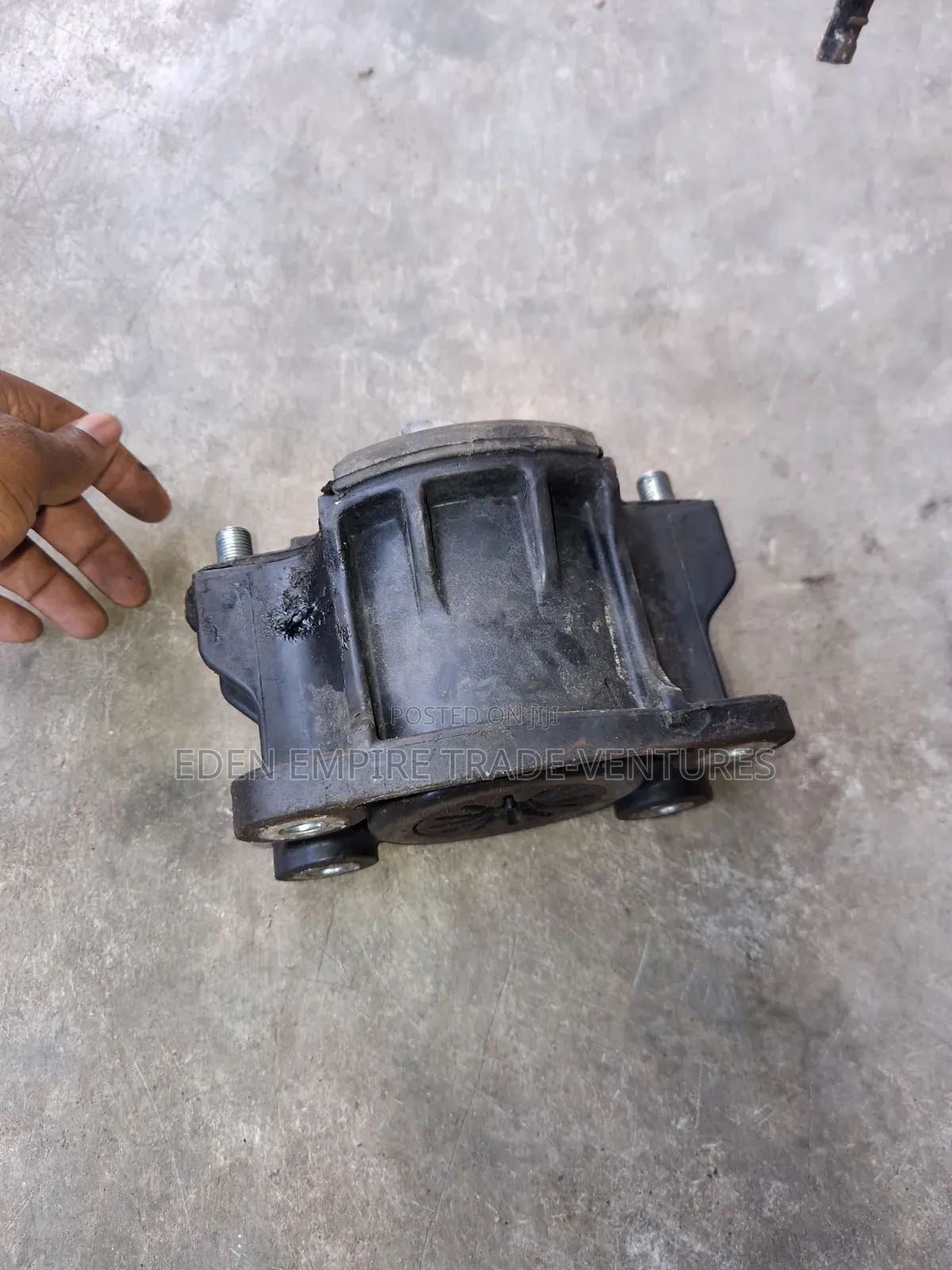 Tokunbo Front Engine Mount 2013-16 Honda Accord