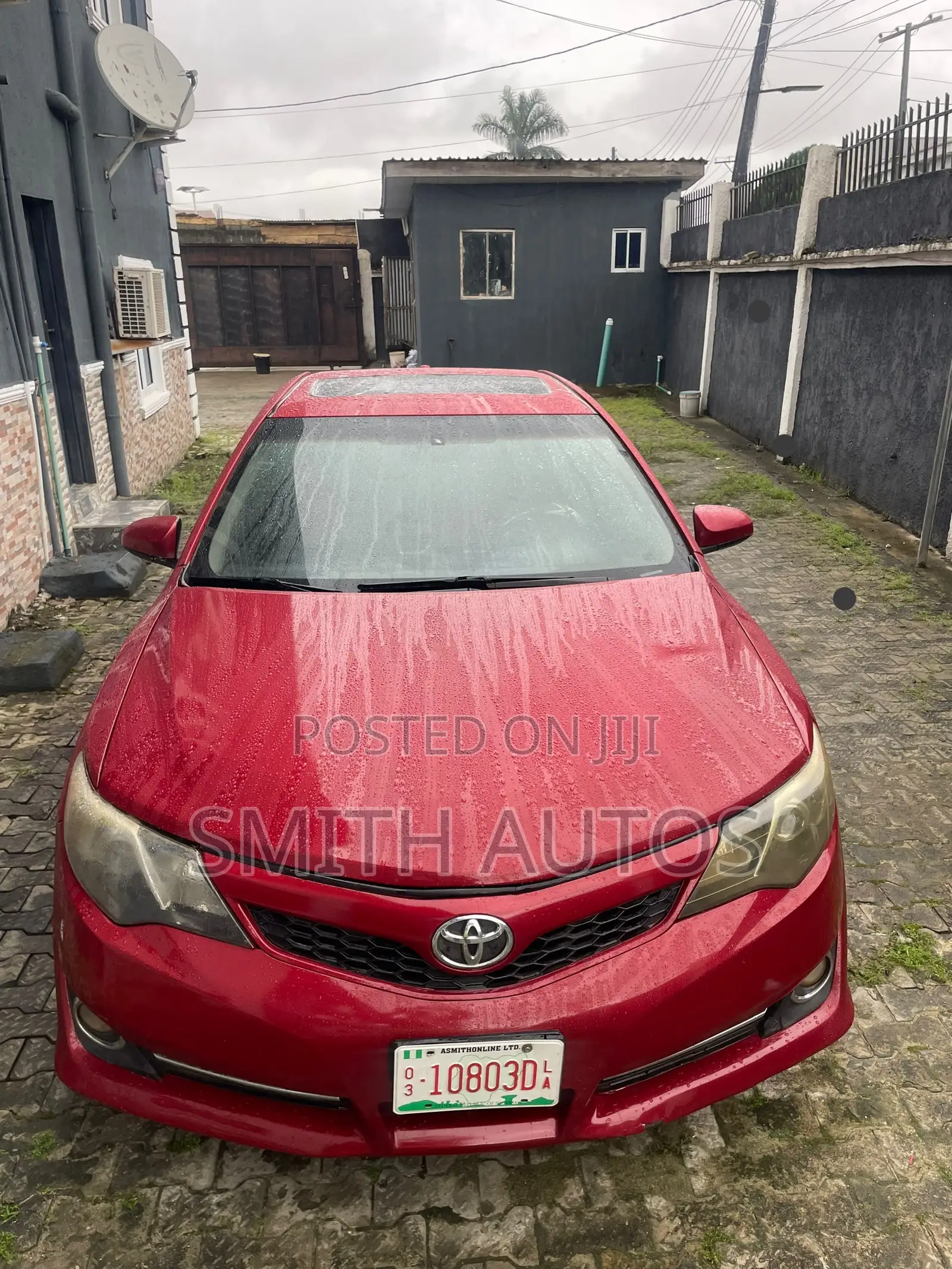 Toyota Camry SE 4dr Sedan (2.5L 4cyl 6A) 2013 Red