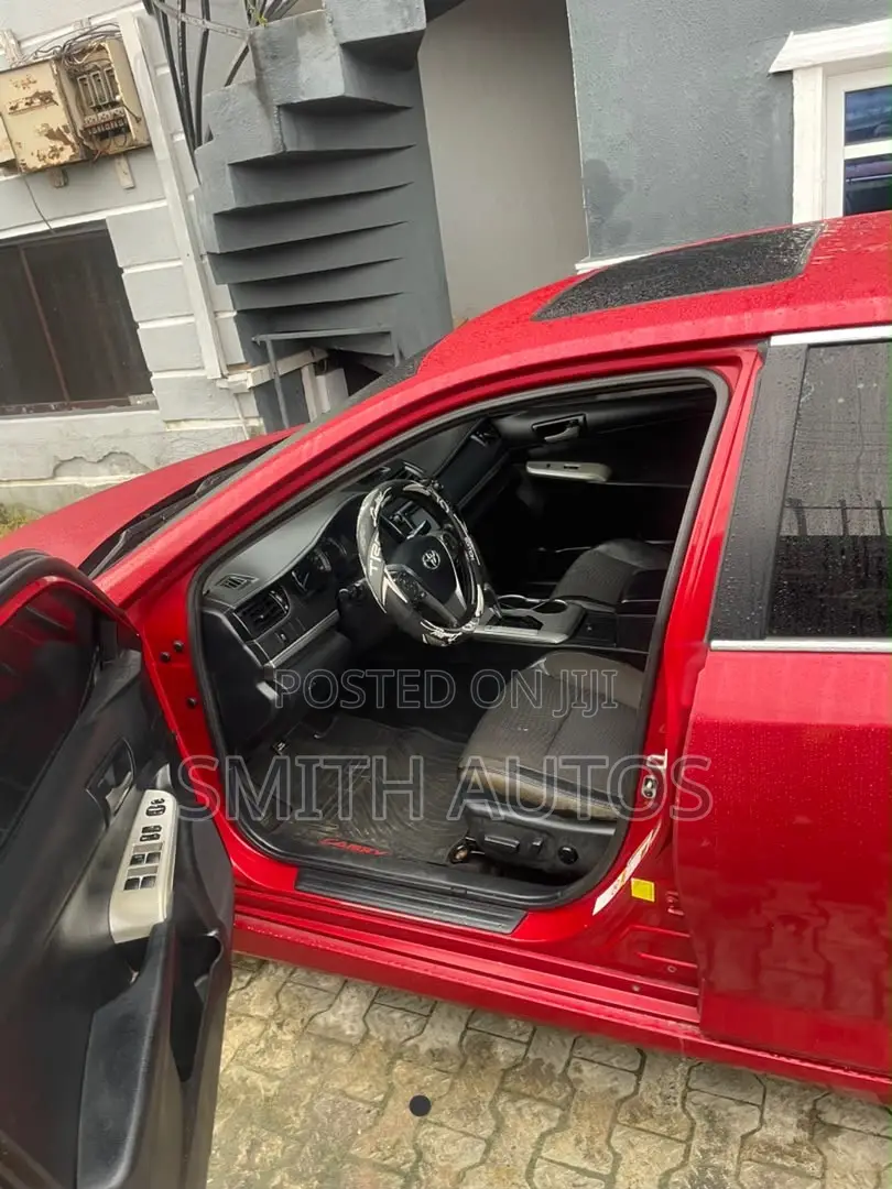 Toyota Camry SE 4dr Sedan (2.5L 4cyl 6A) 2013 Red