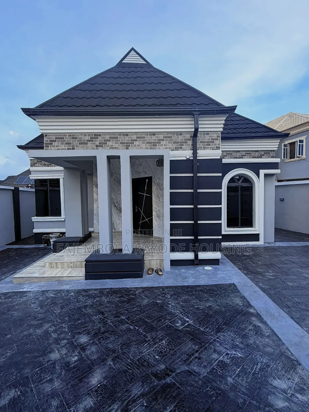 3bdrm Bungalow in Celica Estate, Alakia for sale
