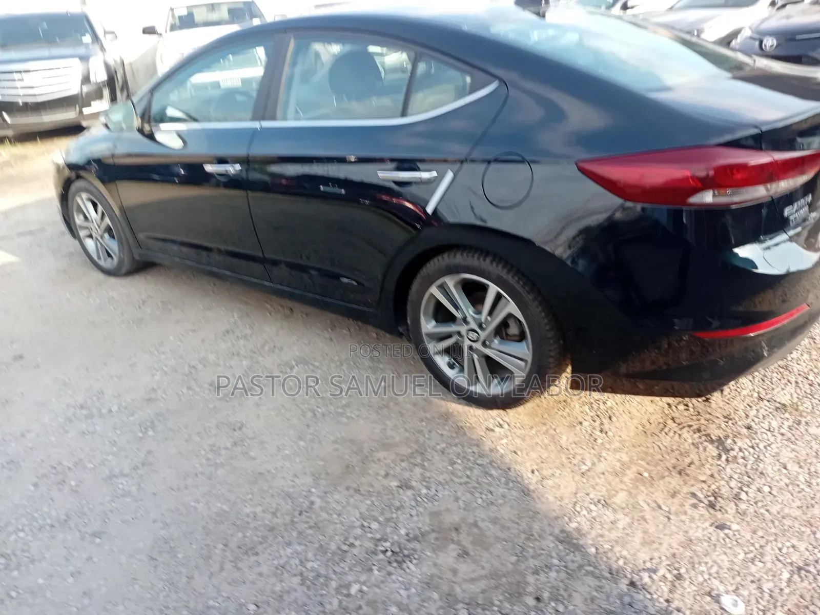 Hyundai Elantra Limited Sedan FWD (2.0L 4cyl 6A) 2017 Black
