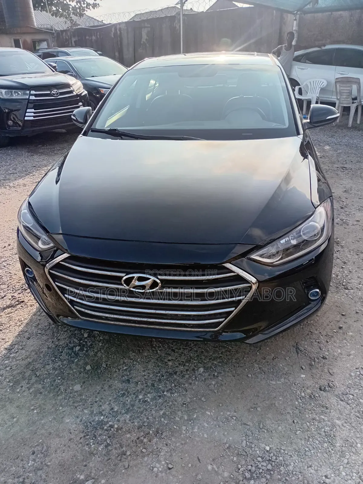 Hyundai Elantra Limited Sedan FWD (2.0L 4cyl 6A) 2017 Black