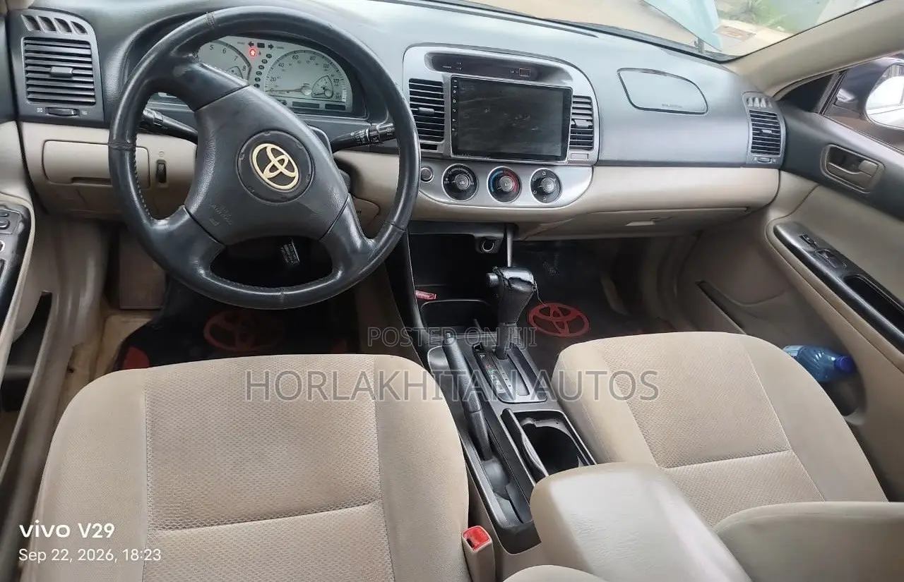 Toyota Camry LE 4dr Sedan (2.4L 4cyl 4A) 2004 Green