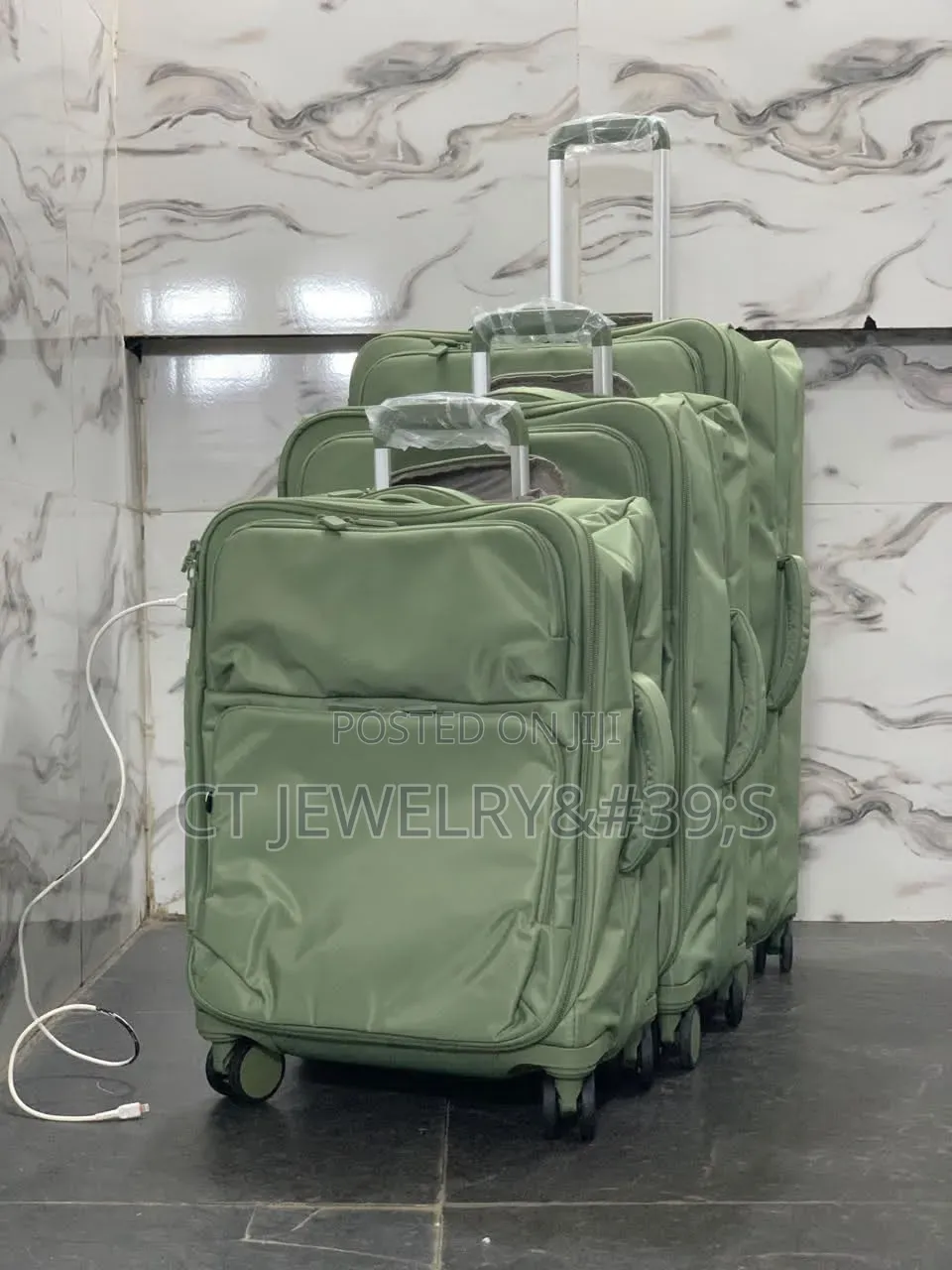 Lightweight Travelling Boxes in 5Different Colors of Choice(Quality )