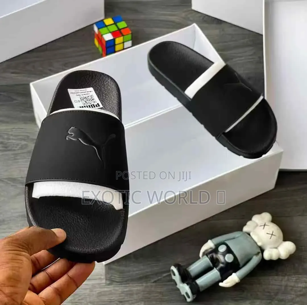 Puma Slides – Black (Unisex)