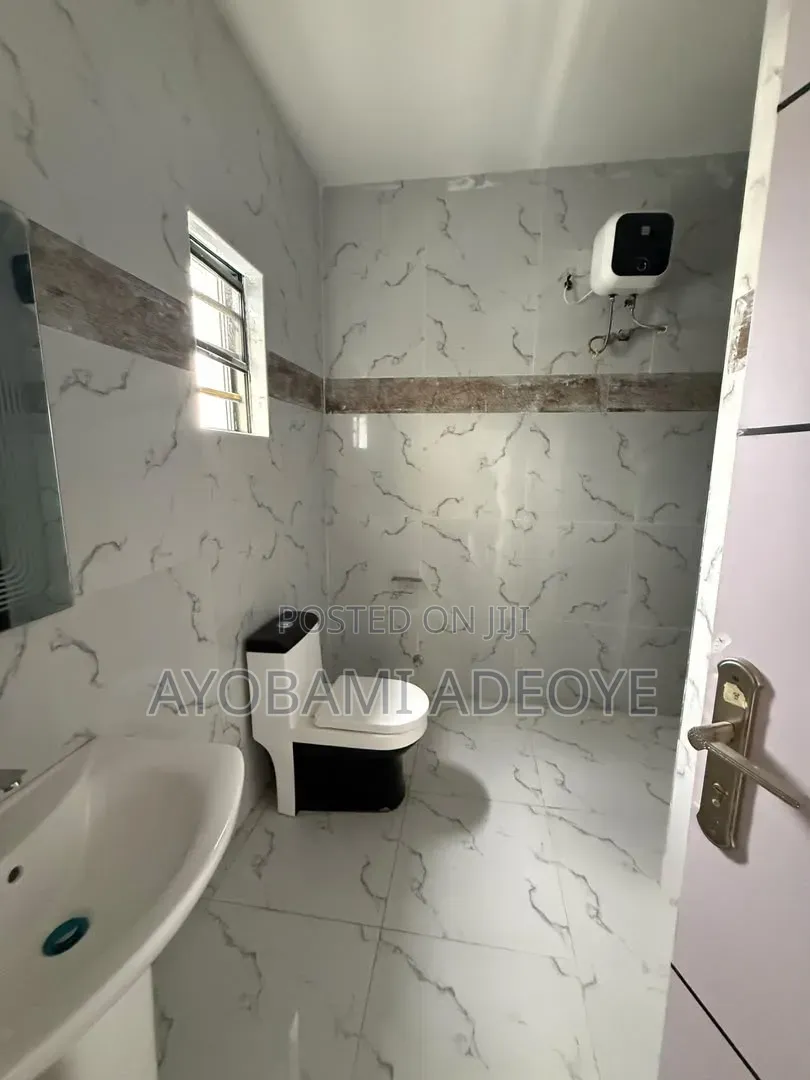 4bdrm Duplex in Victoria Gardens, VGC / Ajah for sale