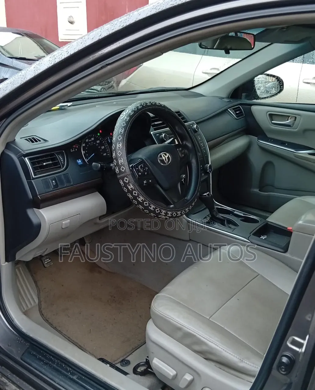 Toyota Camry LE 4dr Sedan (2.5L 4cyl 6A) 2015 Gray
