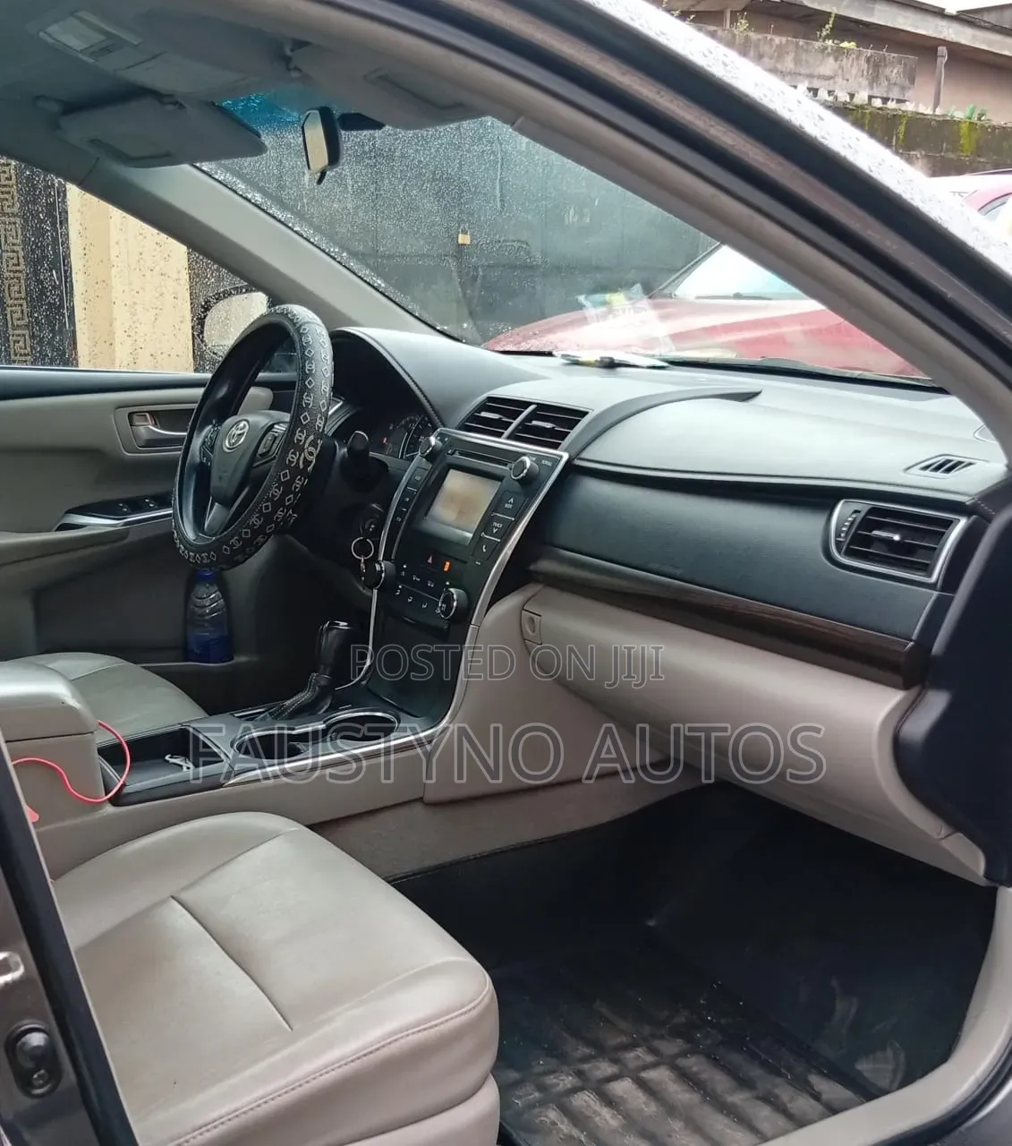 Toyota Camry LE 4dr Sedan (2.5L 4cyl 6A) 2015 Gray