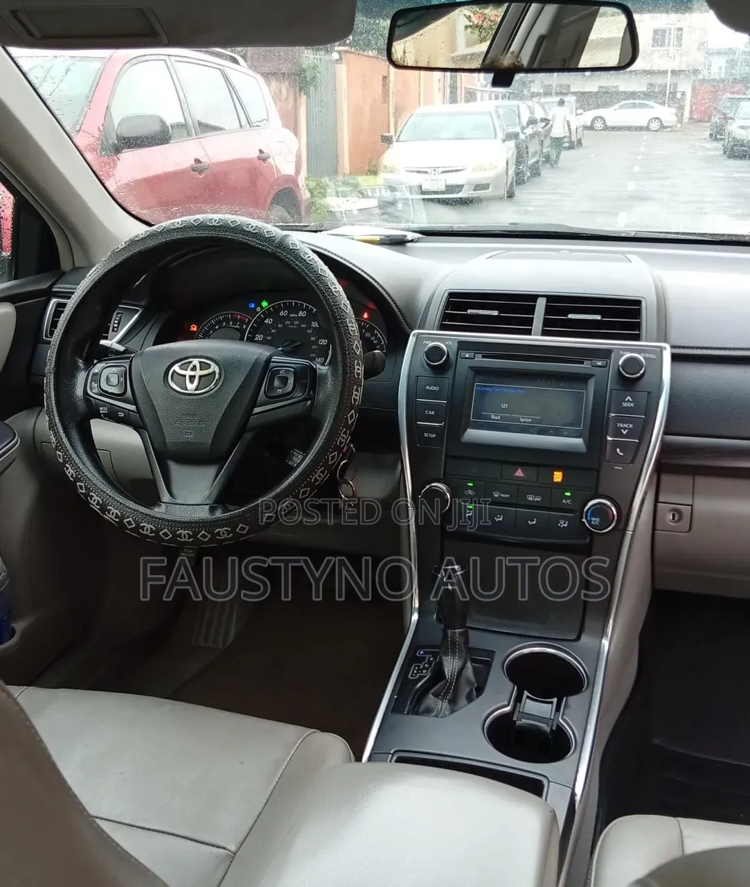 Toyota Camry LE 4dr Sedan (2.5L 4cyl 6A) 2015 Gray