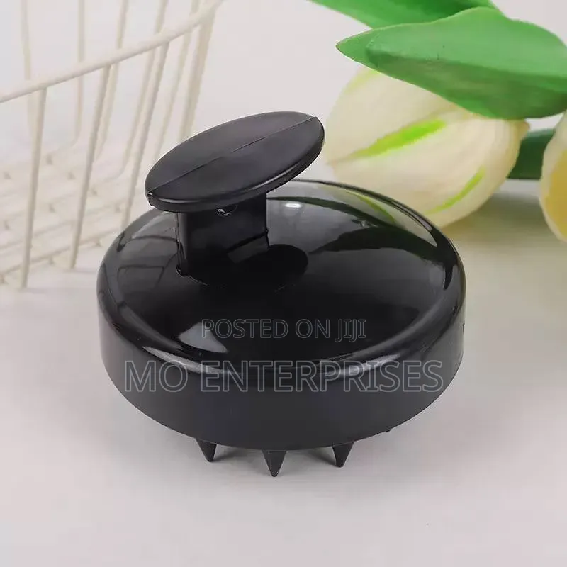 Silicone Scalp Cleaning and Anti-Itch Head Scratcher .