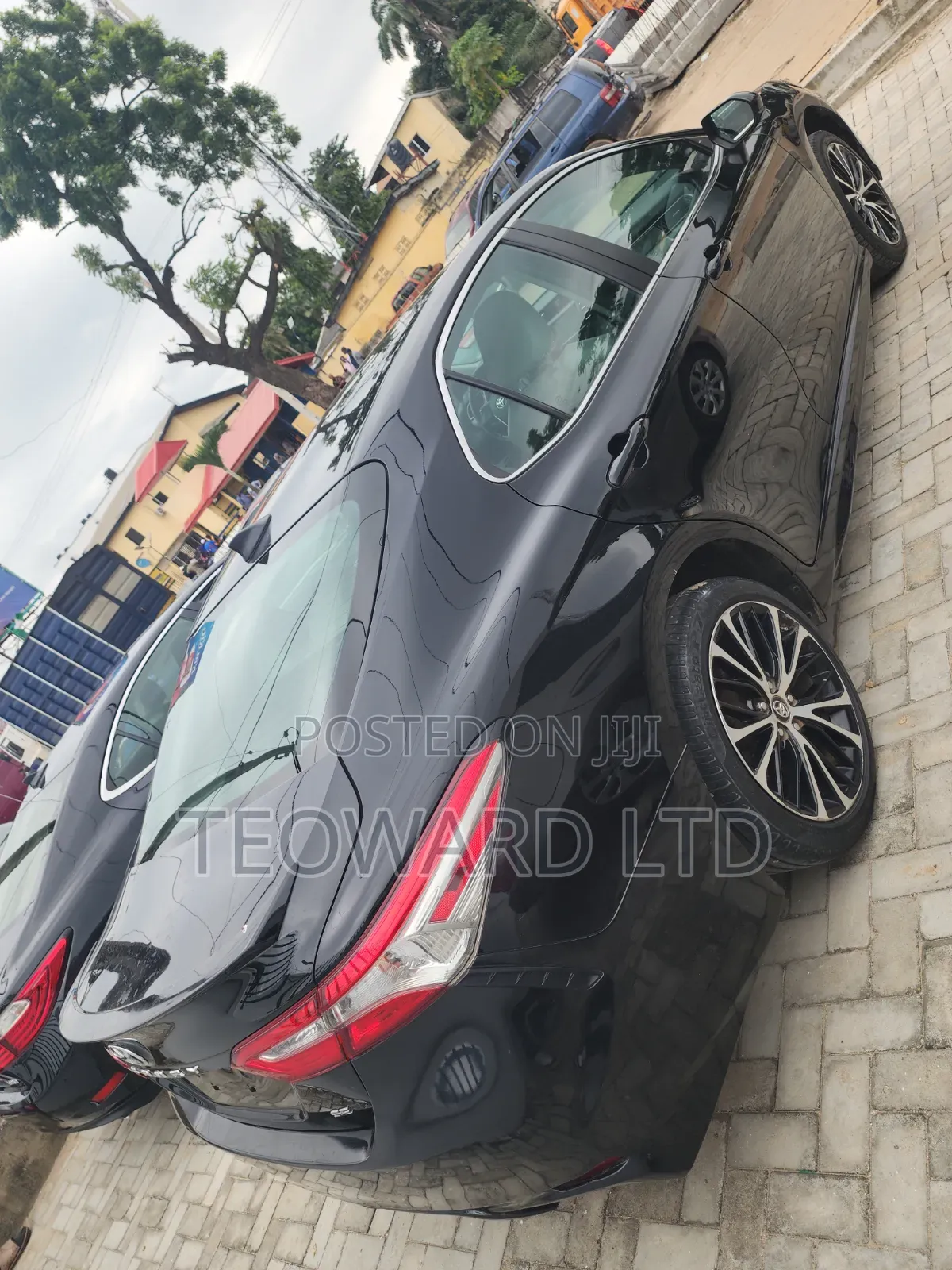 Toyota Camry SE (2.5L 4cyl 8A) 2019 Black
