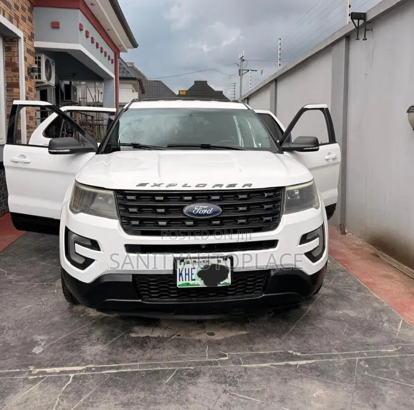 Ford Explorer Sport 4dr 4x4 (3.5L 6cyl 6A) 2017 White