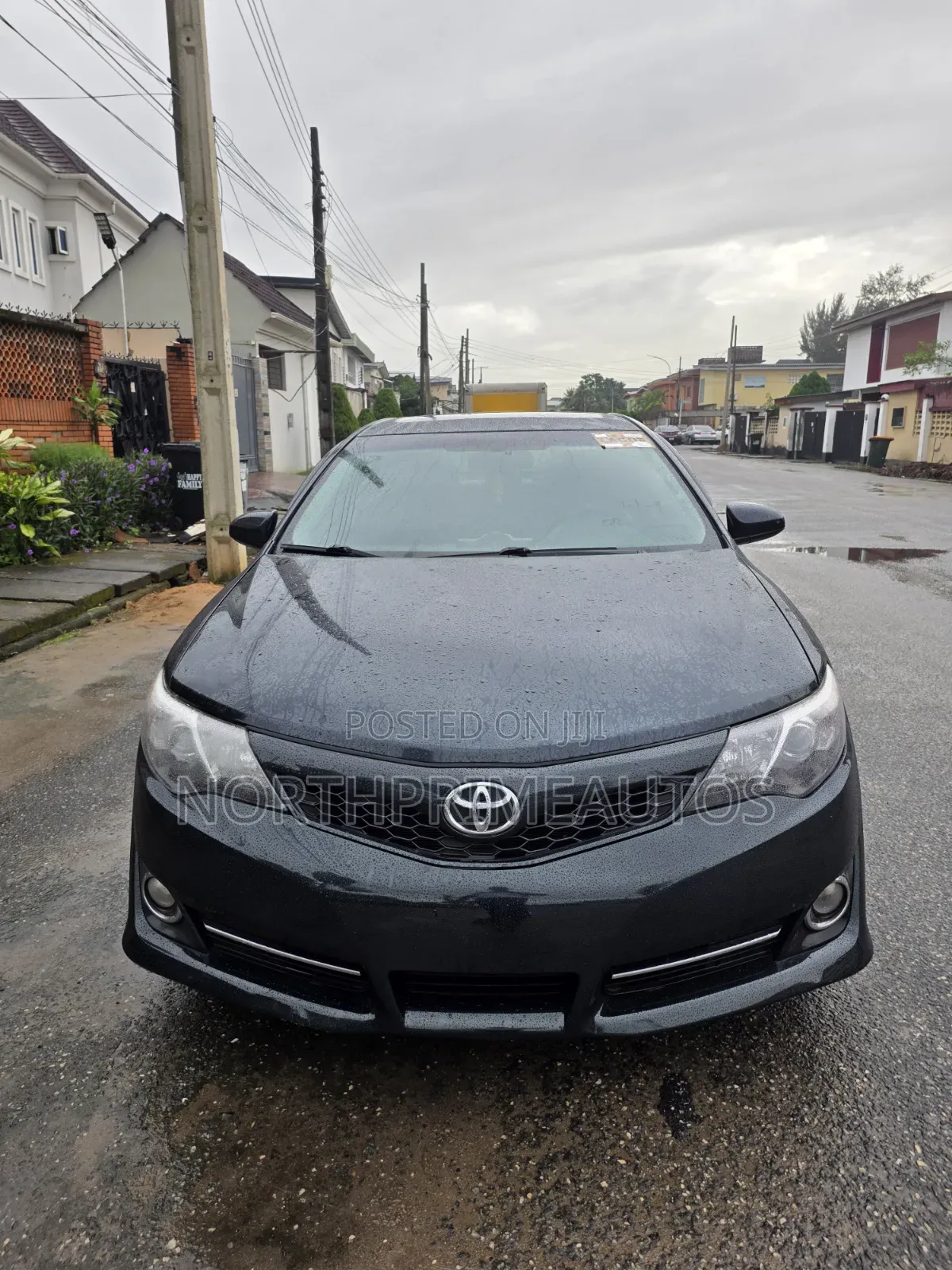 Toyota Camry SE 4dr Sedan (2.5L 4cyl 6A) 2012 Black