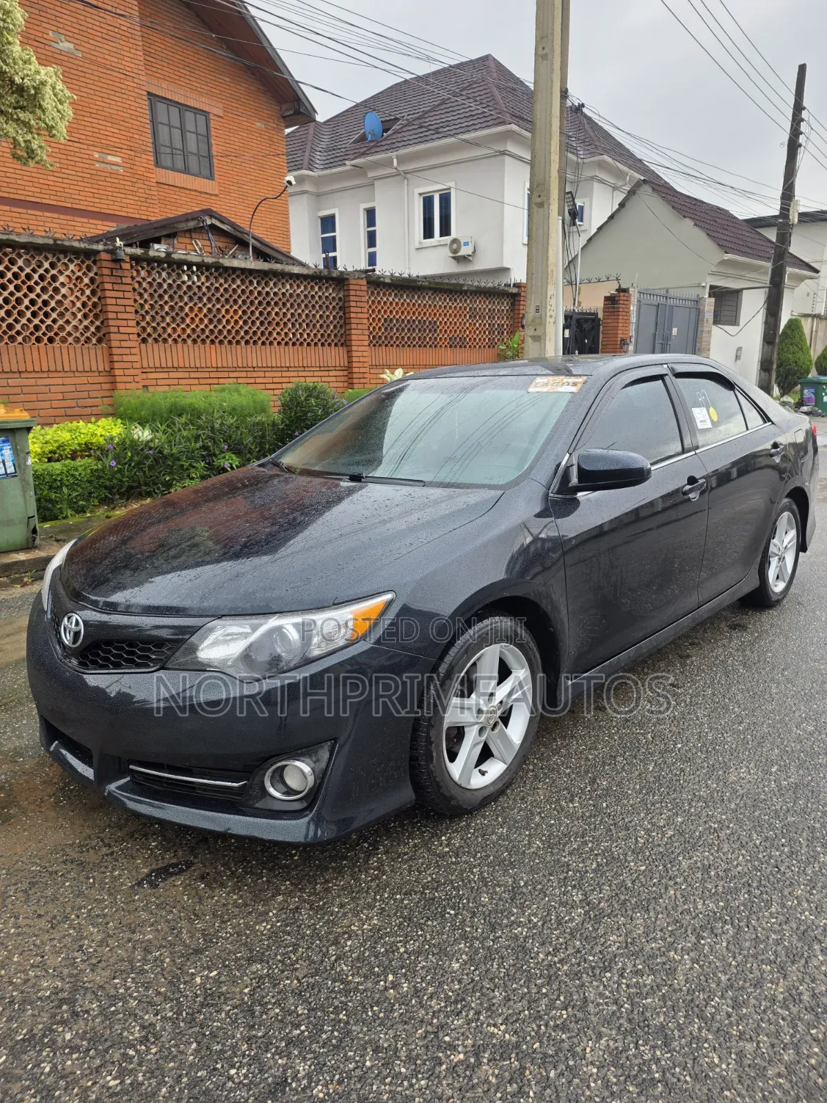Toyota Camry SE 4dr Sedan (2.5L 4cyl 6A) 2012 Black