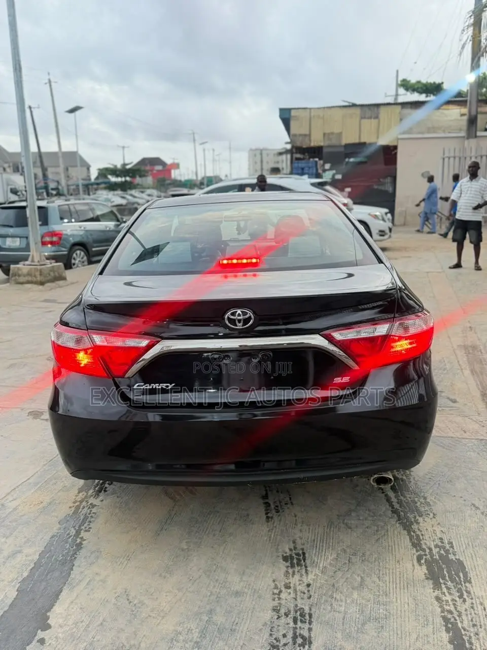 Toyota Camry SE 4dr Sedan (2.5L 4cyl 6A) 2015 Black