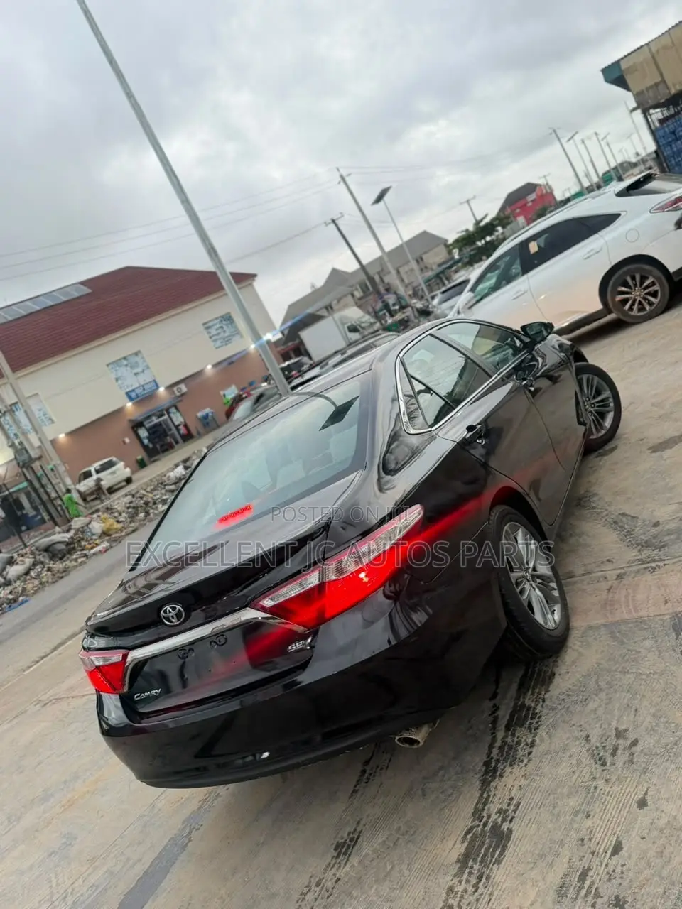 Toyota Camry SE 4dr Sedan (2.5L 4cyl 6A) 2015 Black