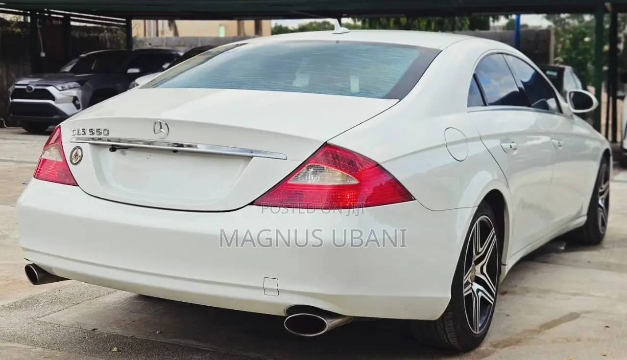 Mercedes-Benz CLS 2007 White