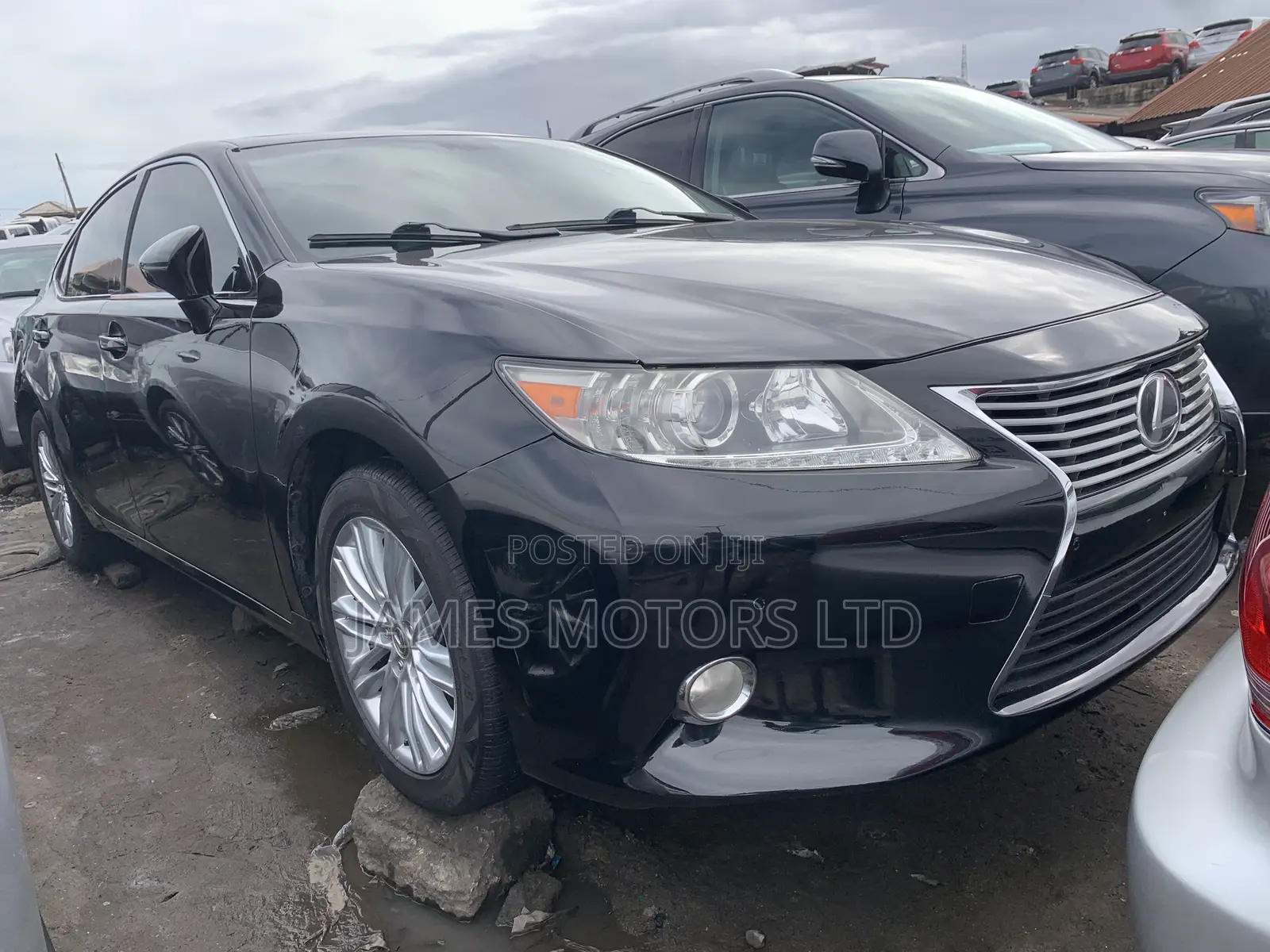 Lexus ES 2013 Black