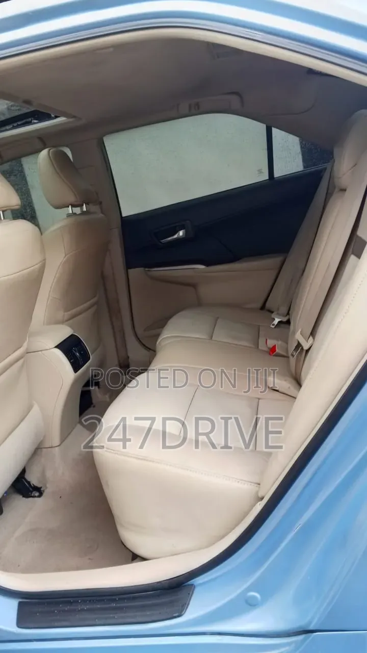 Toyota Camry XLE V6 4dr Sedan (3.5L 6cyl 6A) 2013 Blue
