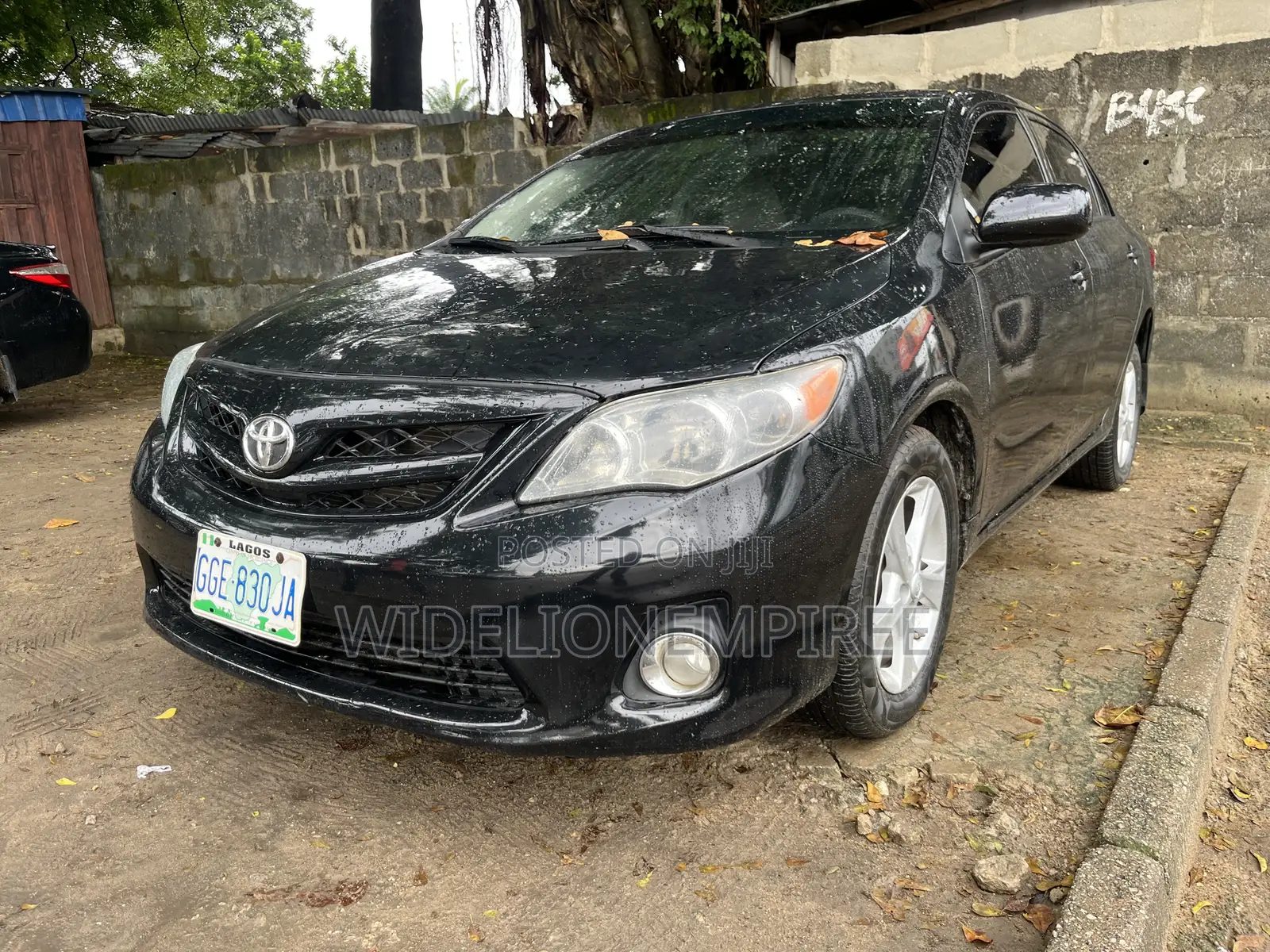 Toyota Corolla L 4dr Sedan (1.8L 4cyl 5M) 2012 Black