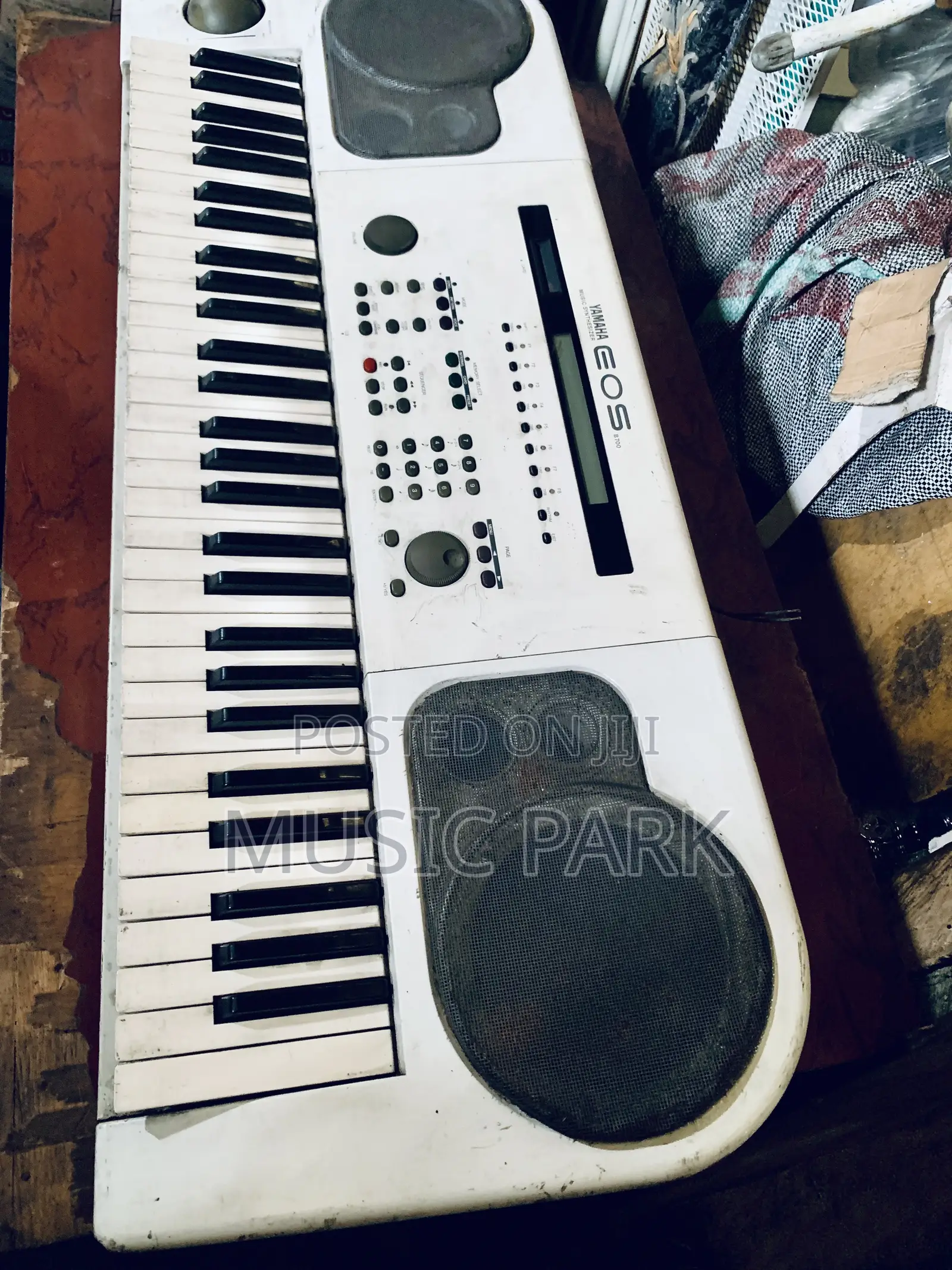 Yamaha Eos B700 for Sale - Vintage Synth Workstation