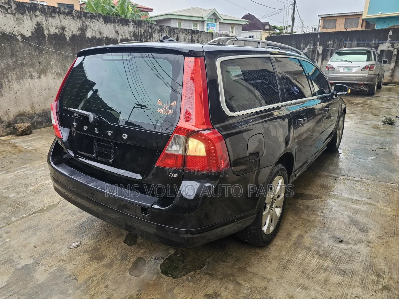 Volvo V70 3.2 2008 Black