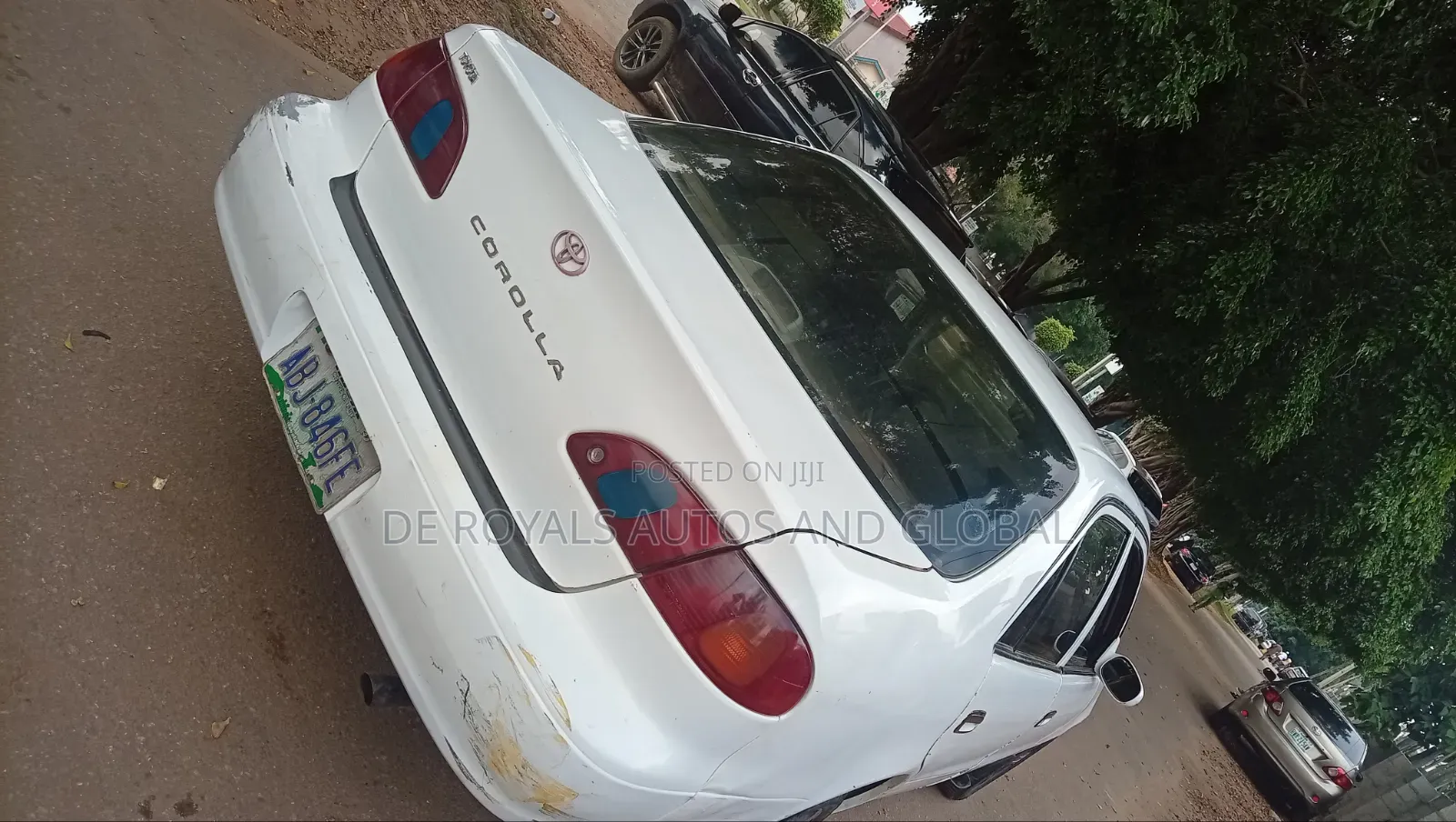 Toyota Corolla 2002 White
