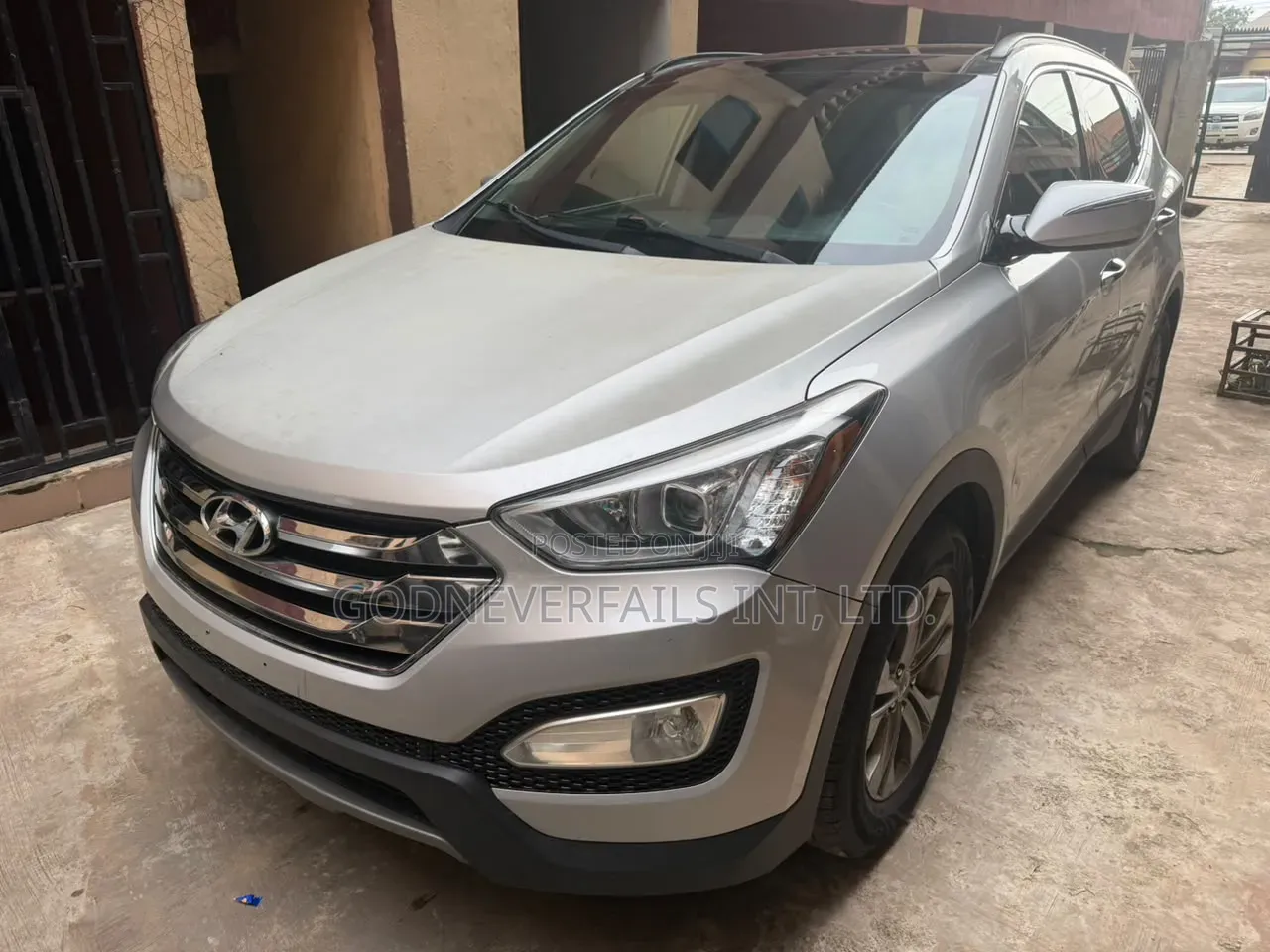 Hyundai Santa Fe 2014 Silver