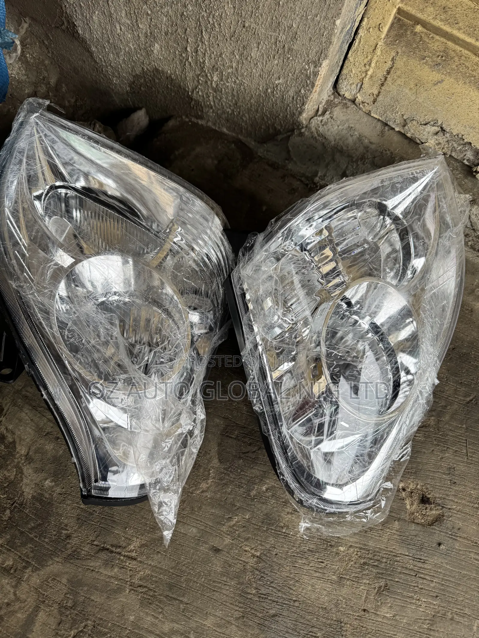 Chevrolet N300 Front Headlight – Direct Brand New