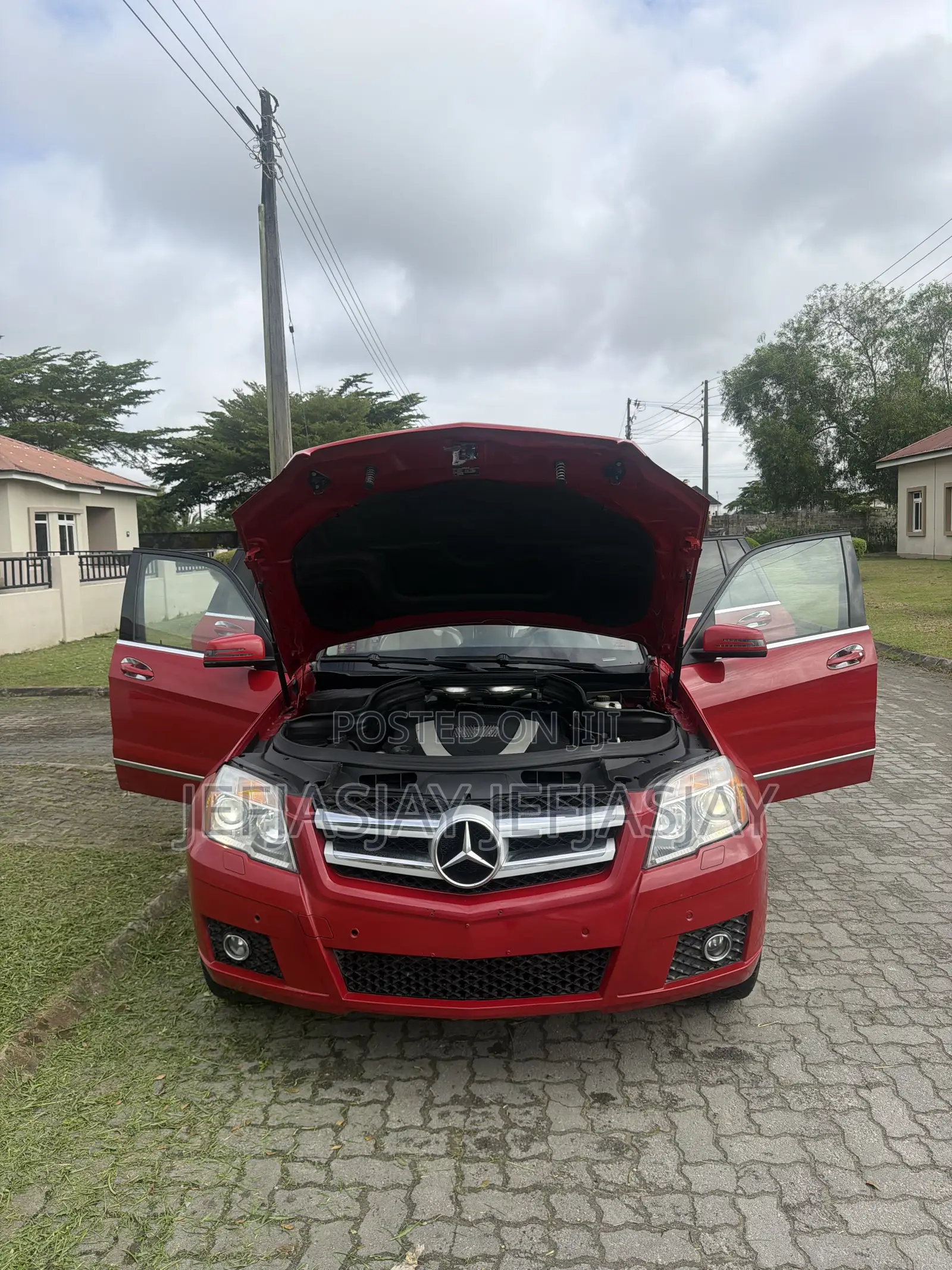 Mercedes-Benz GLK-Class 350 4MATIC 2010 Red