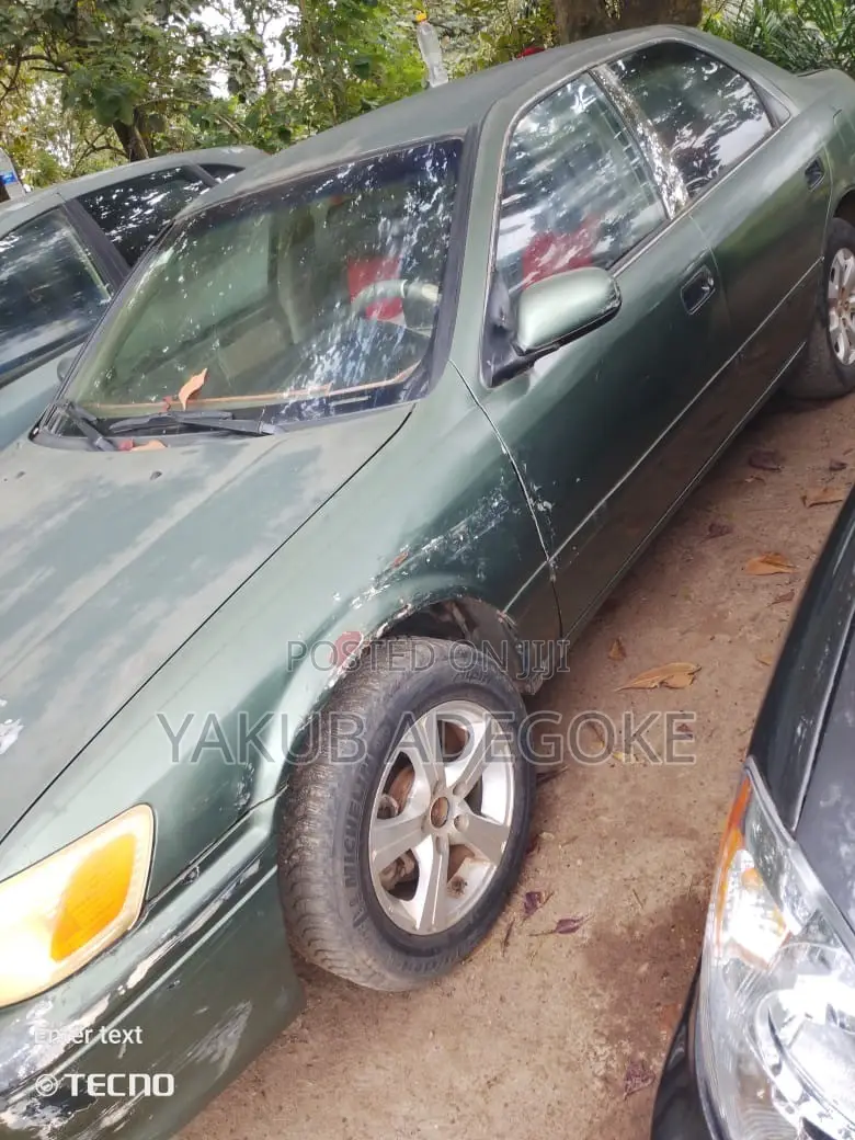 Toyota Camry 2002 Green