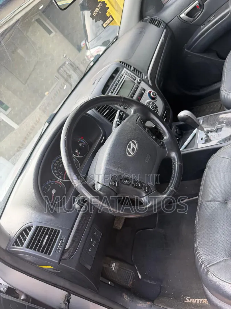 Hyundai Santa Fe 2009 Silver