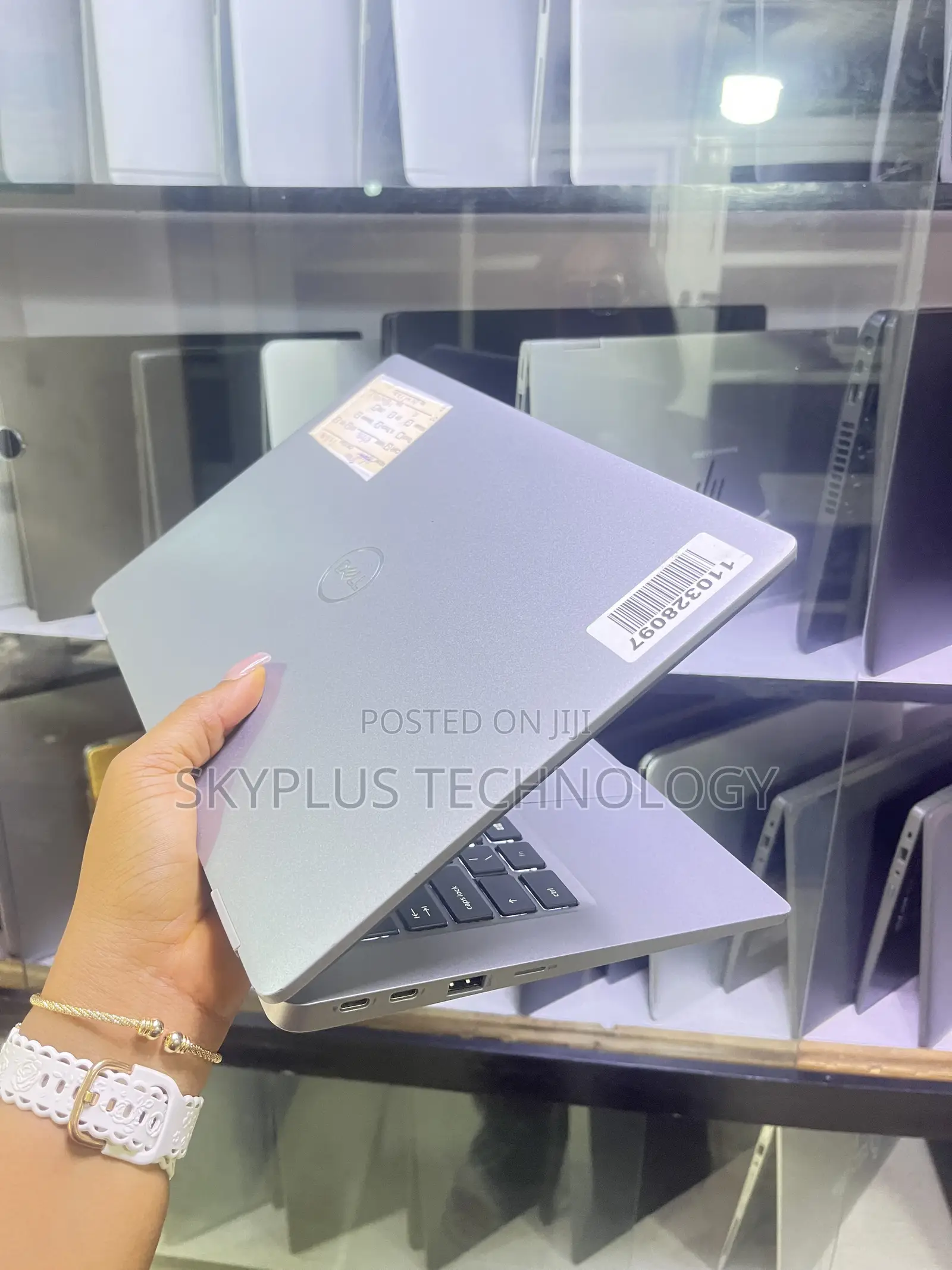 Laptop Dell Latitude 5320 8GB Intel Core i5 SSD 256GB