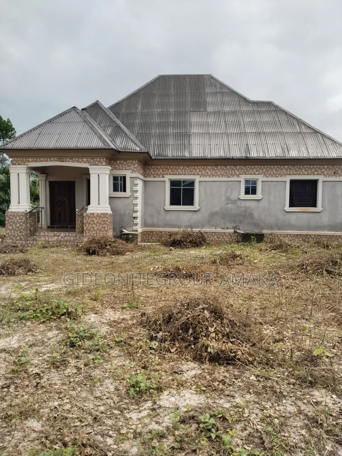 3bdrm Bungalow in Benin Road, Ethiope East for sale