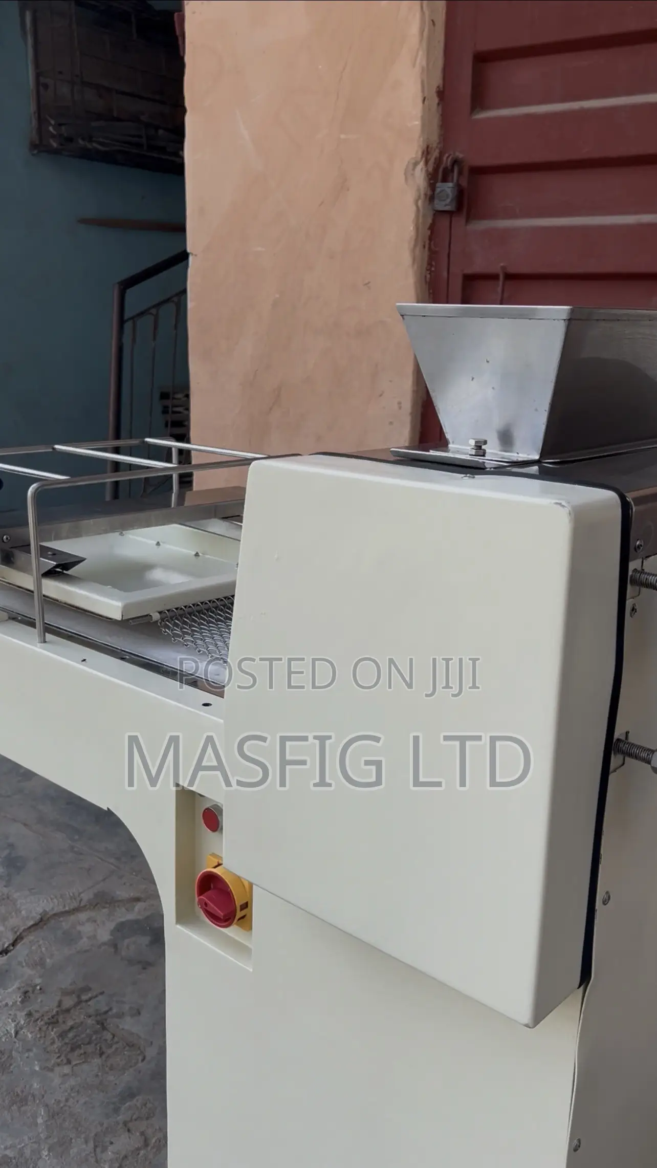 Dough Moulder
